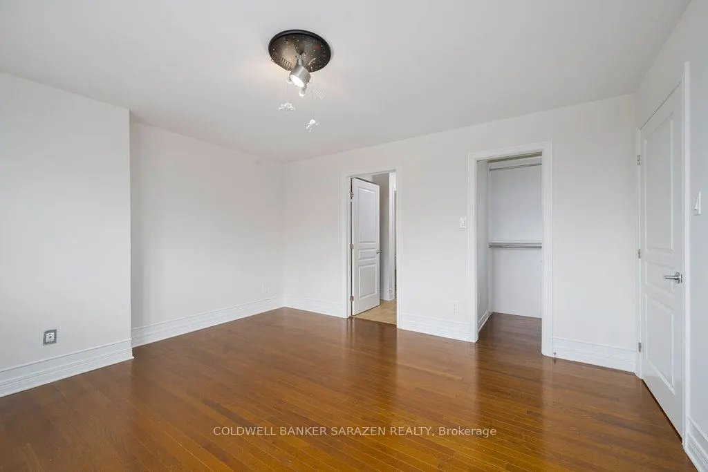 320 Rywalk Circle