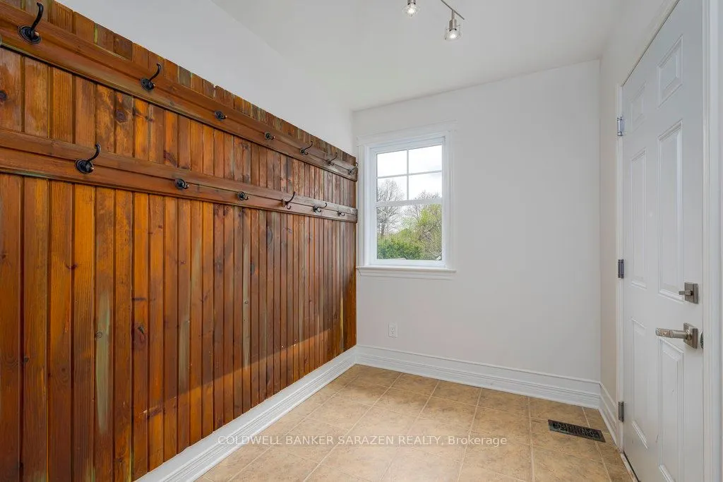 320 Rywalk Circle