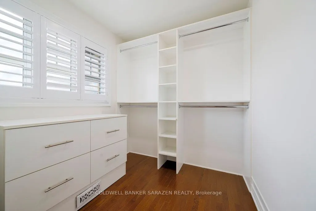 320 Rywalk Circle