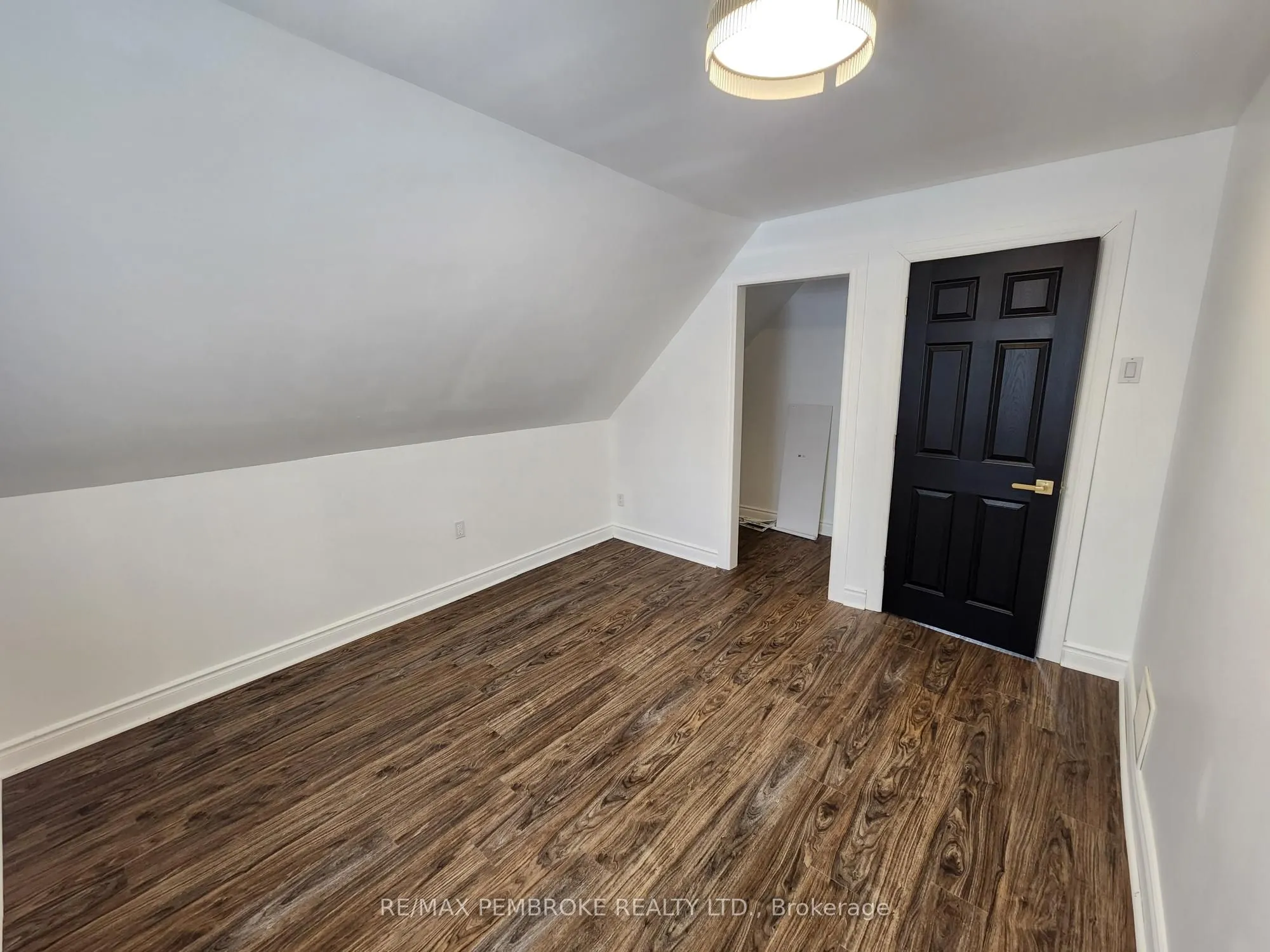 541 Giroux Street