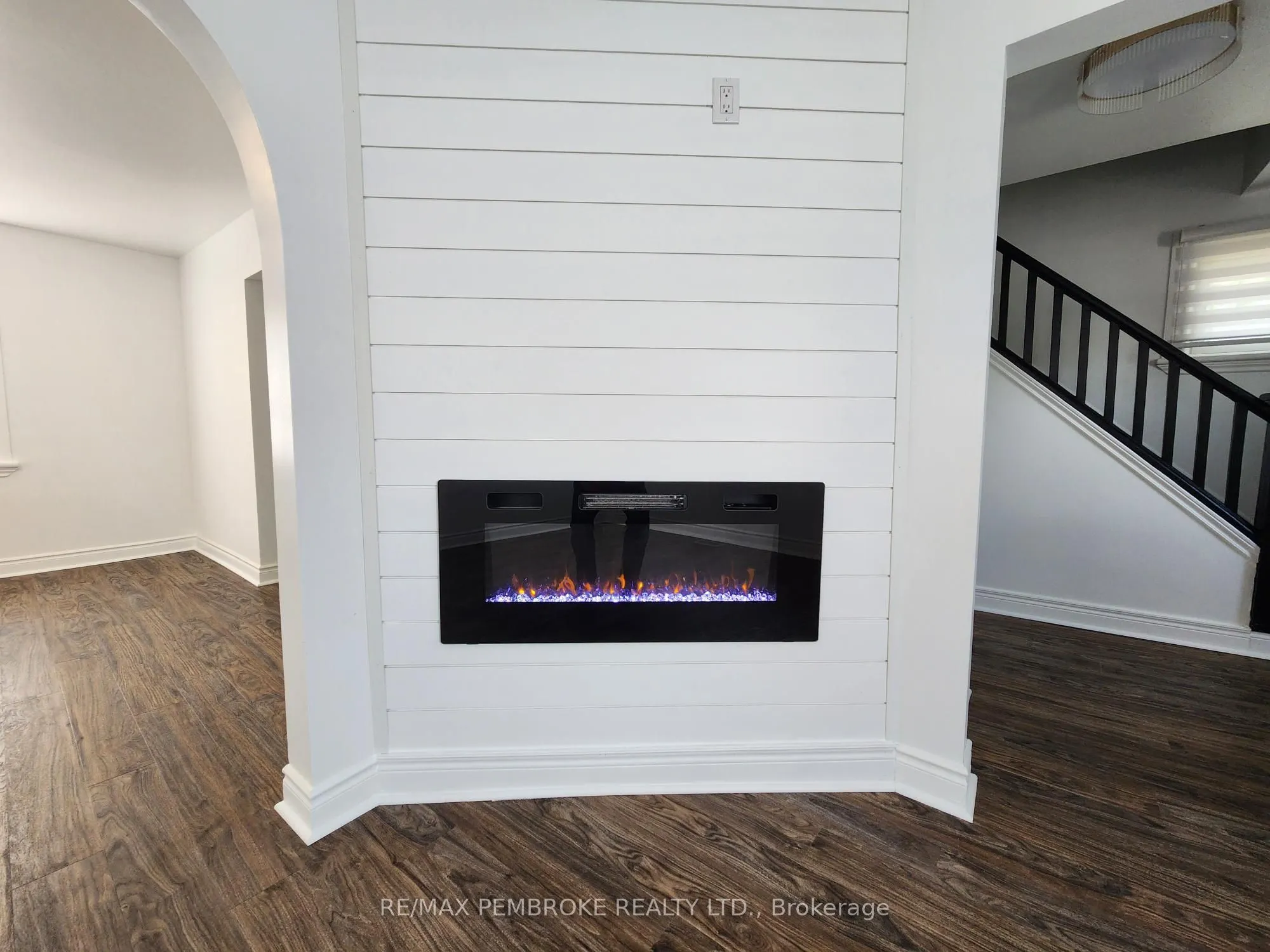 541 Giroux Street