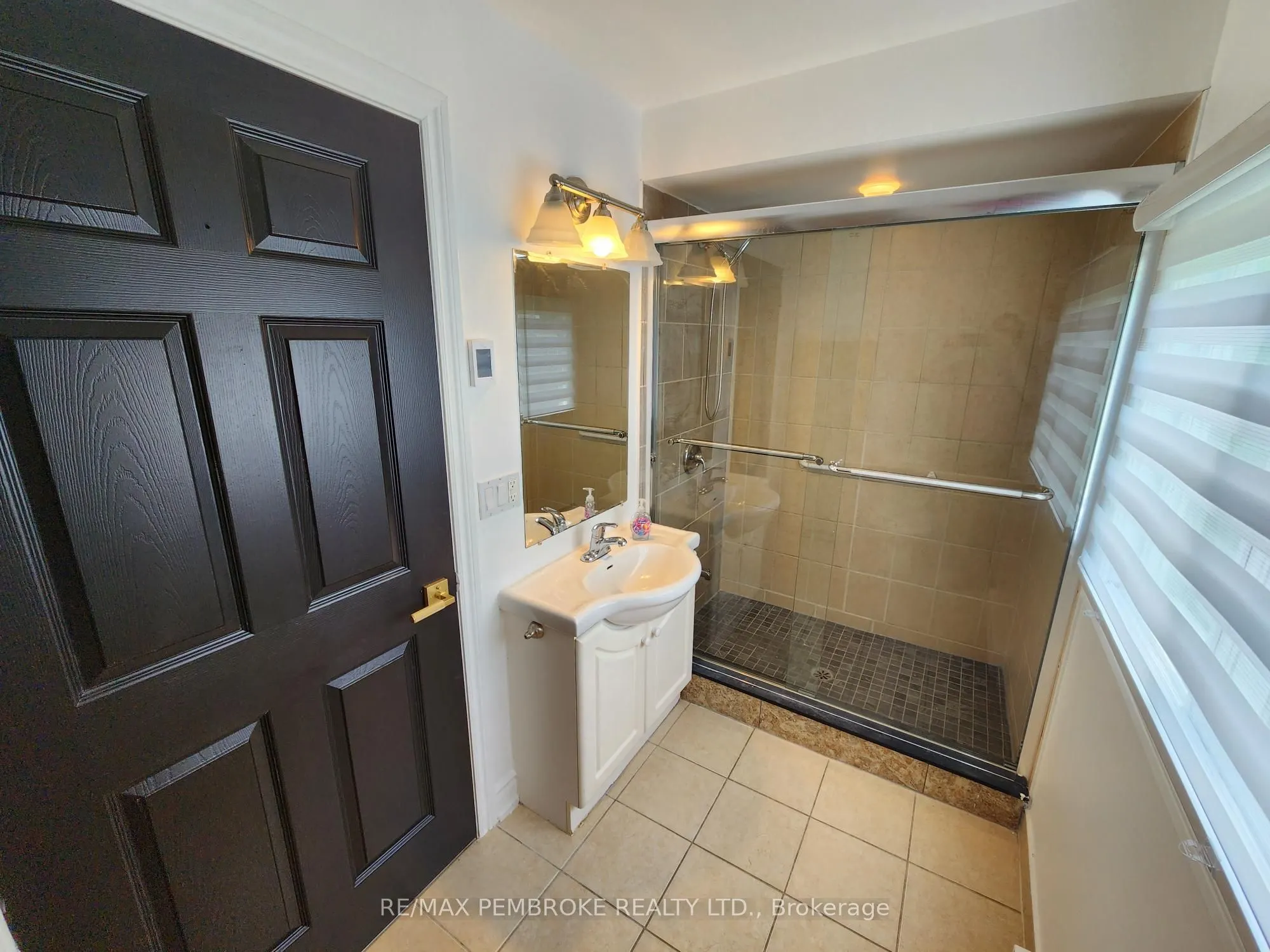 541 Giroux Street