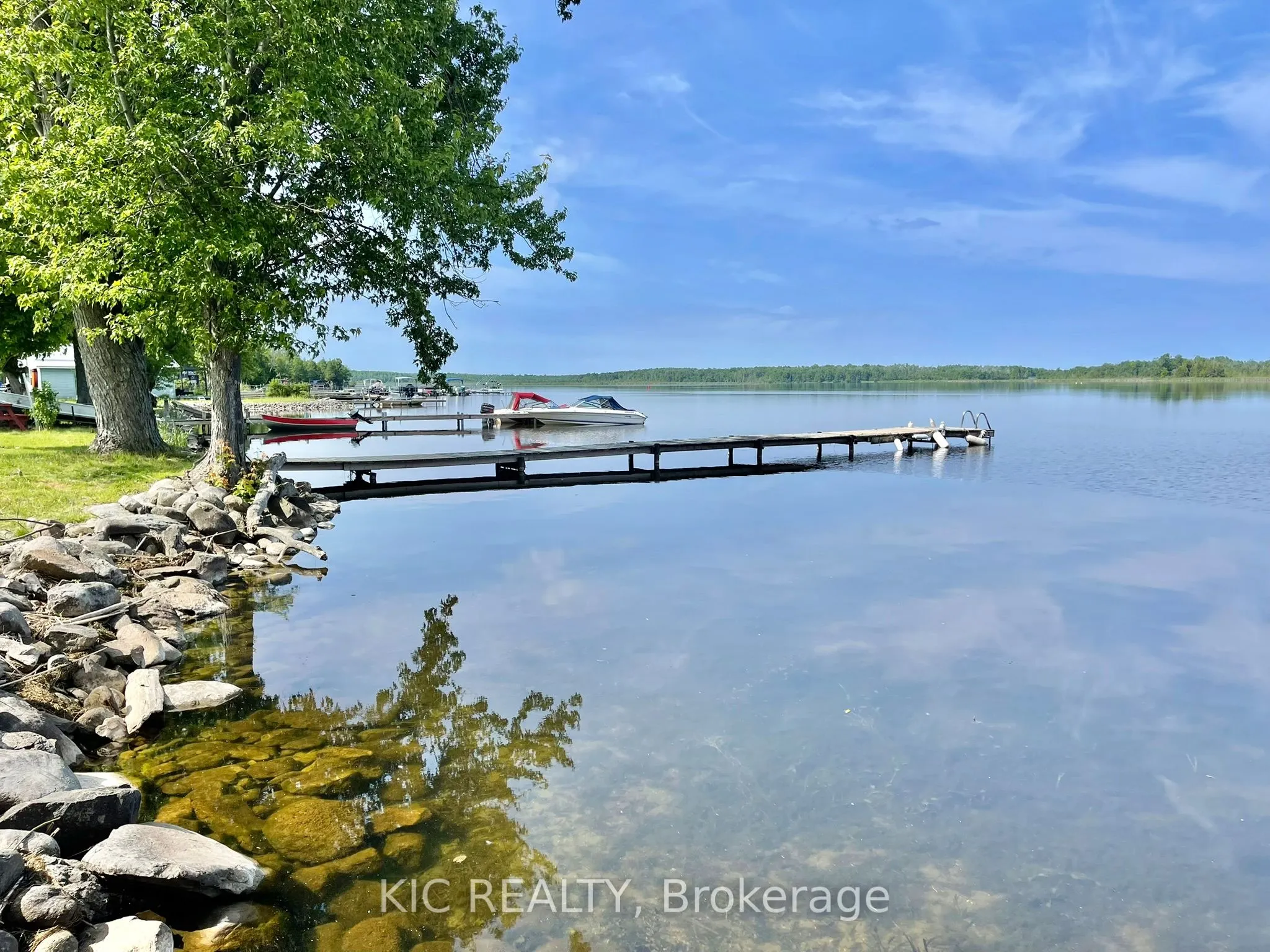 22  #15 LAKE Road