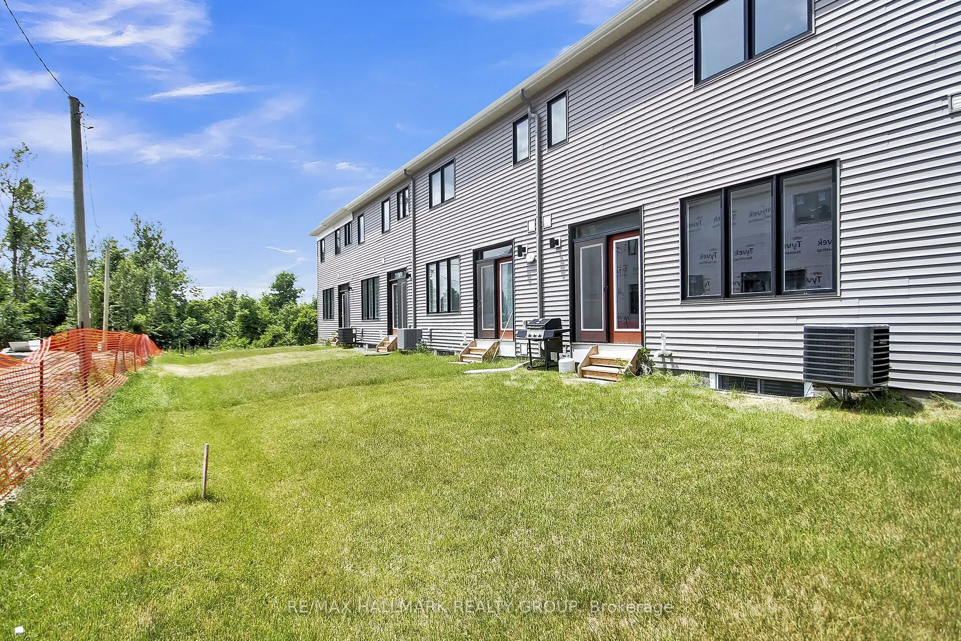 676 Quilter Row