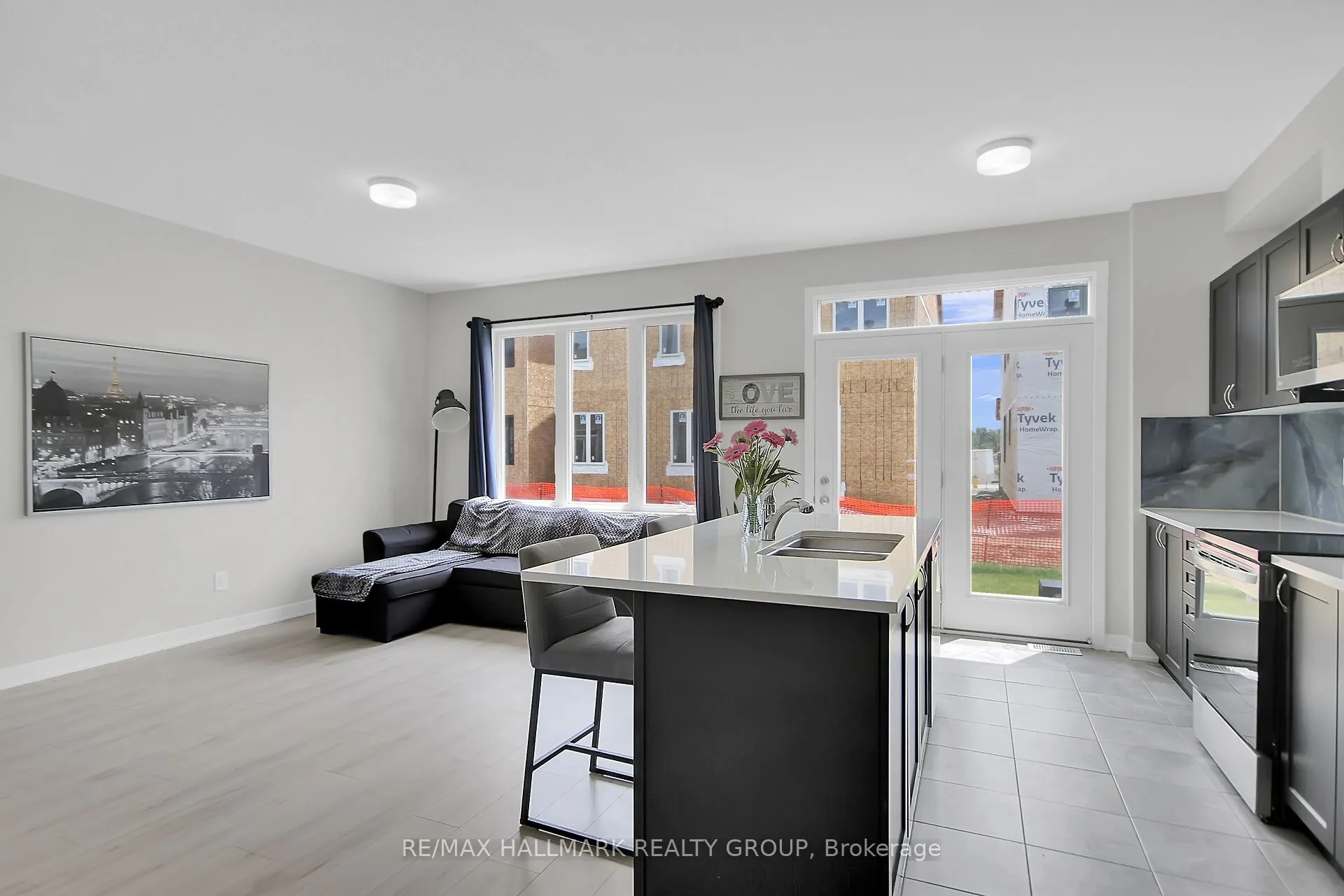 676 Quilter Row
