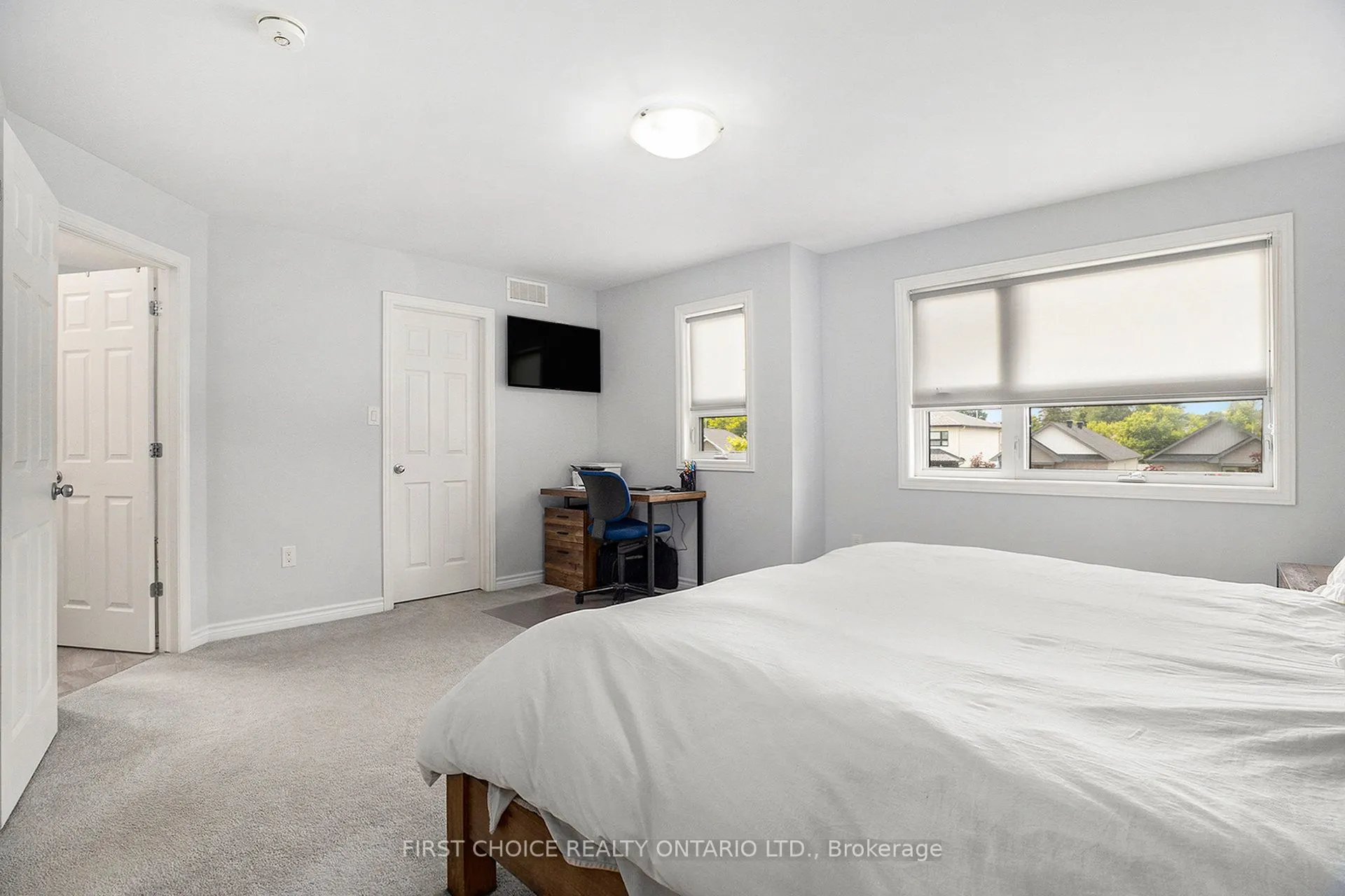636 Robert Street