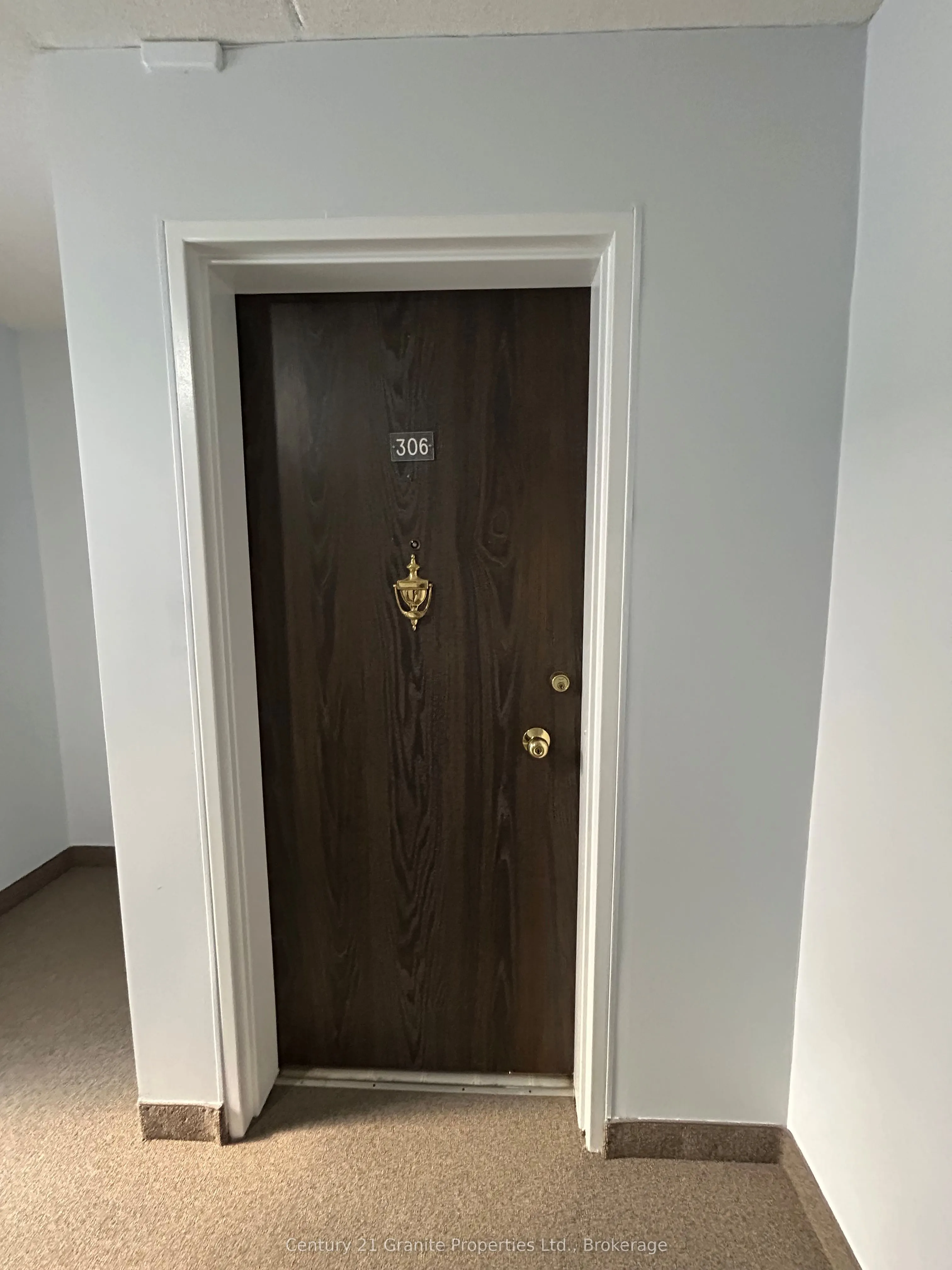 200 Beaconview Heights, #306
