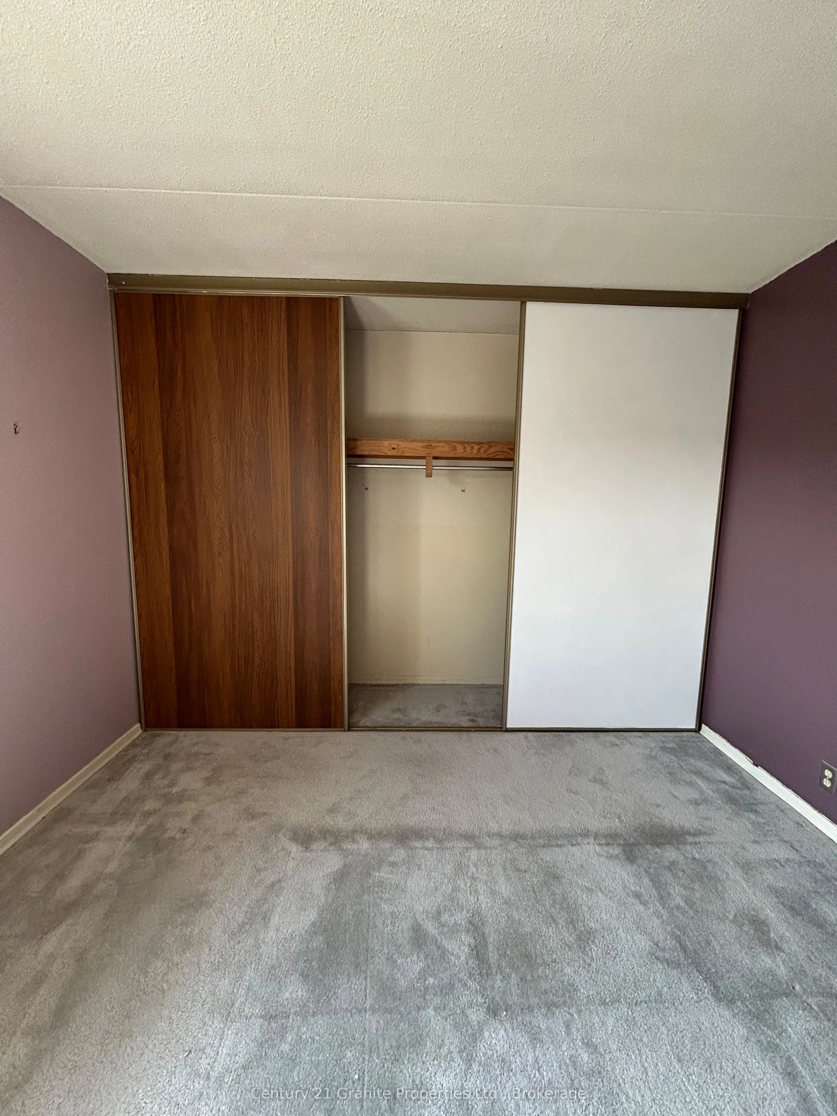 200 Beaconview Heights, #306