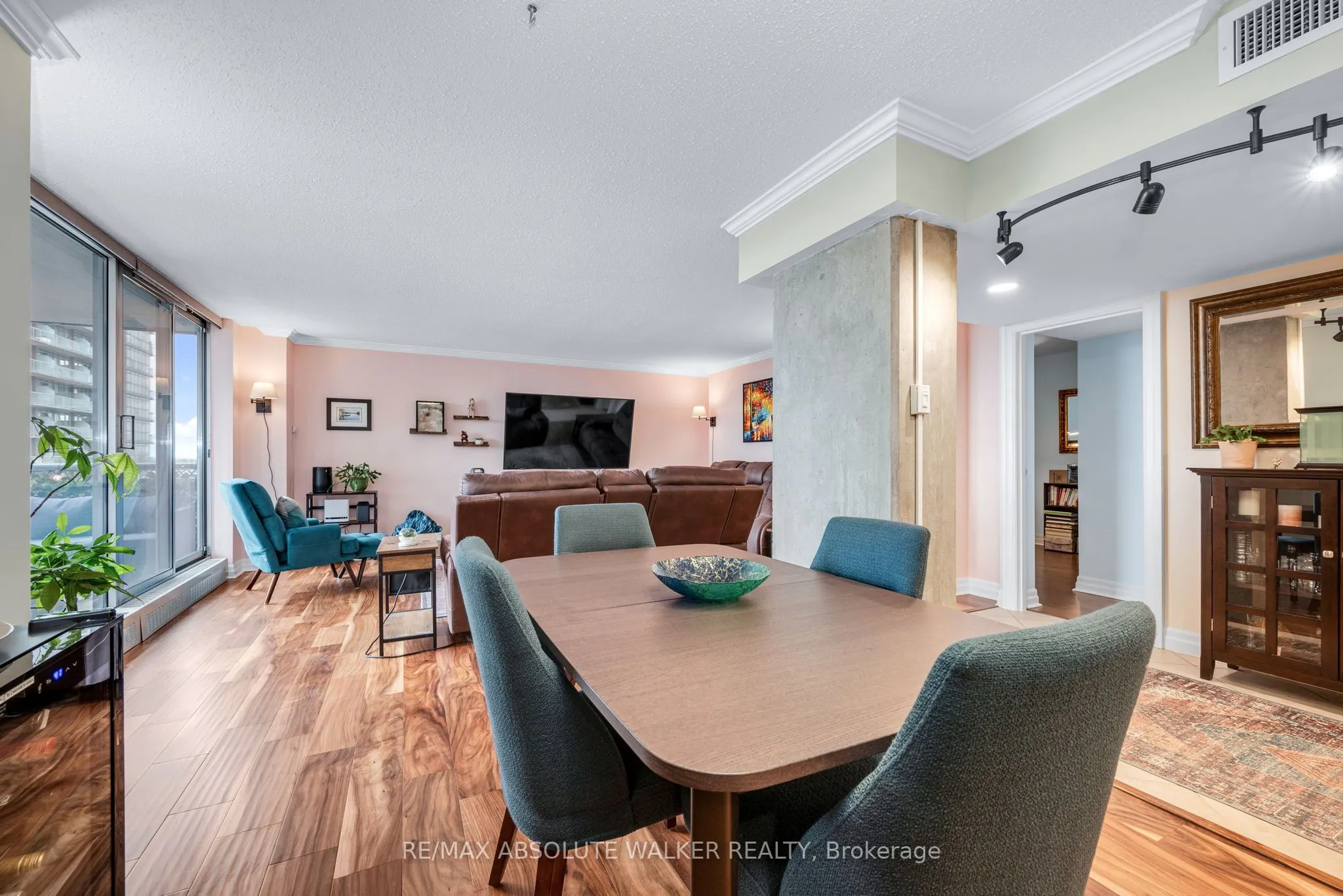 160 George Street, #1605