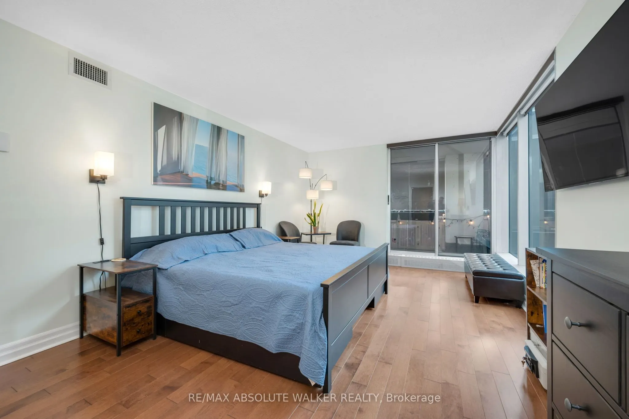 160 George Street, #1605