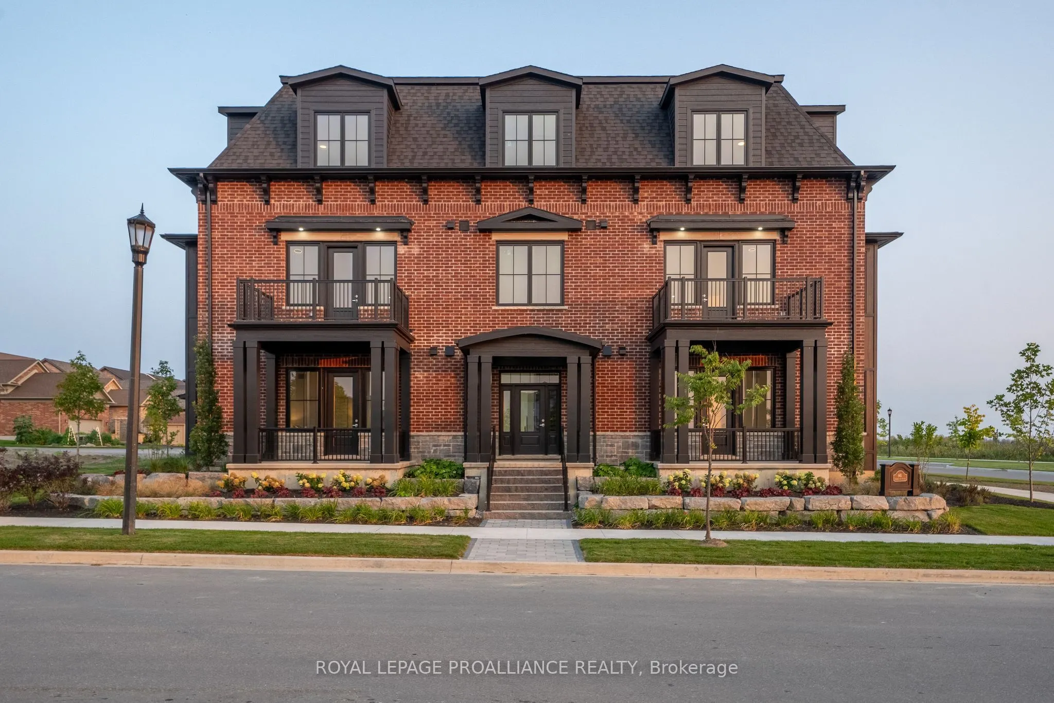 941 Charles Wilson Parkway, #101