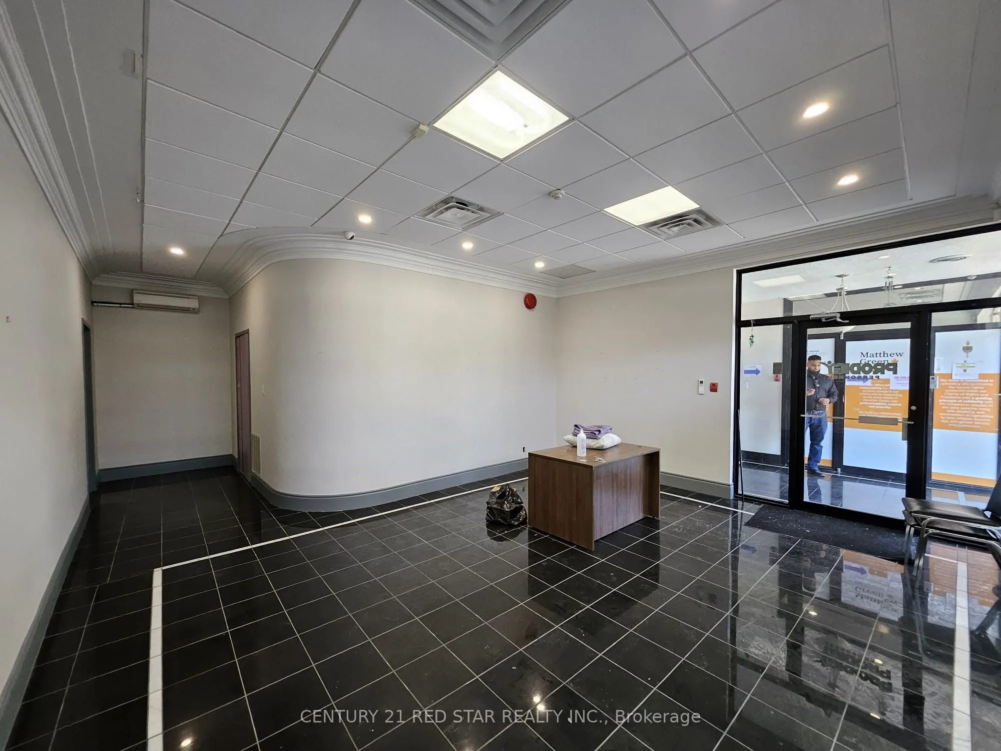 630 Main Street E, #1