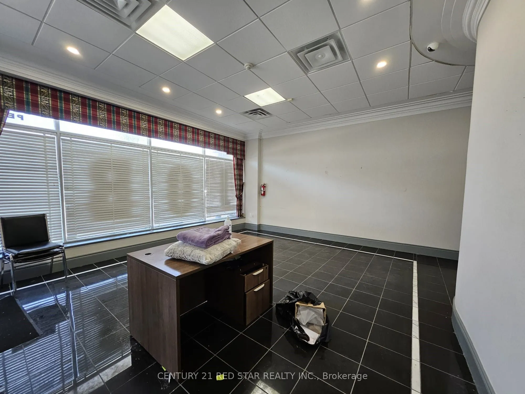 630 Main Street E, #1