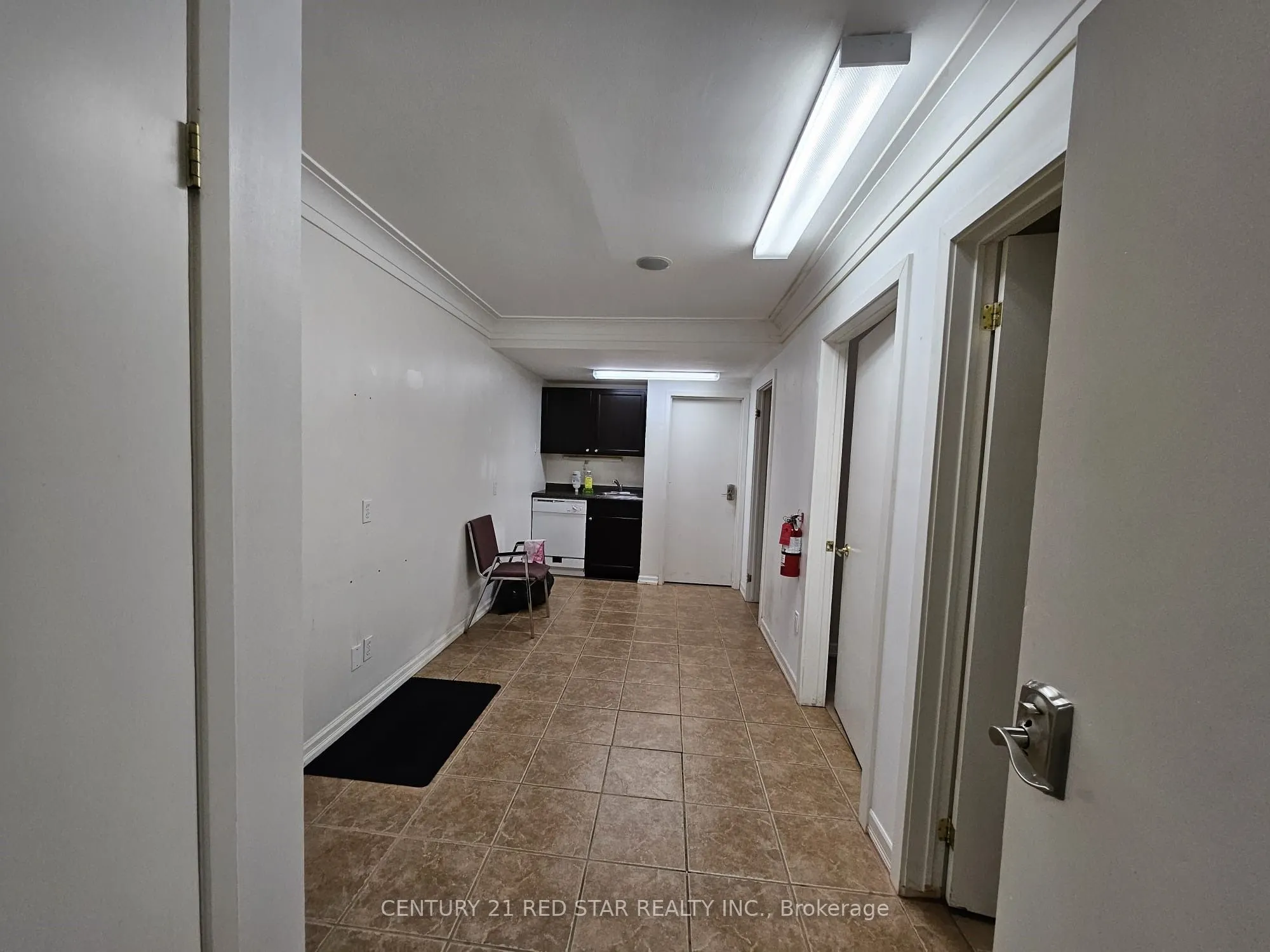 630 Main Street E, #1