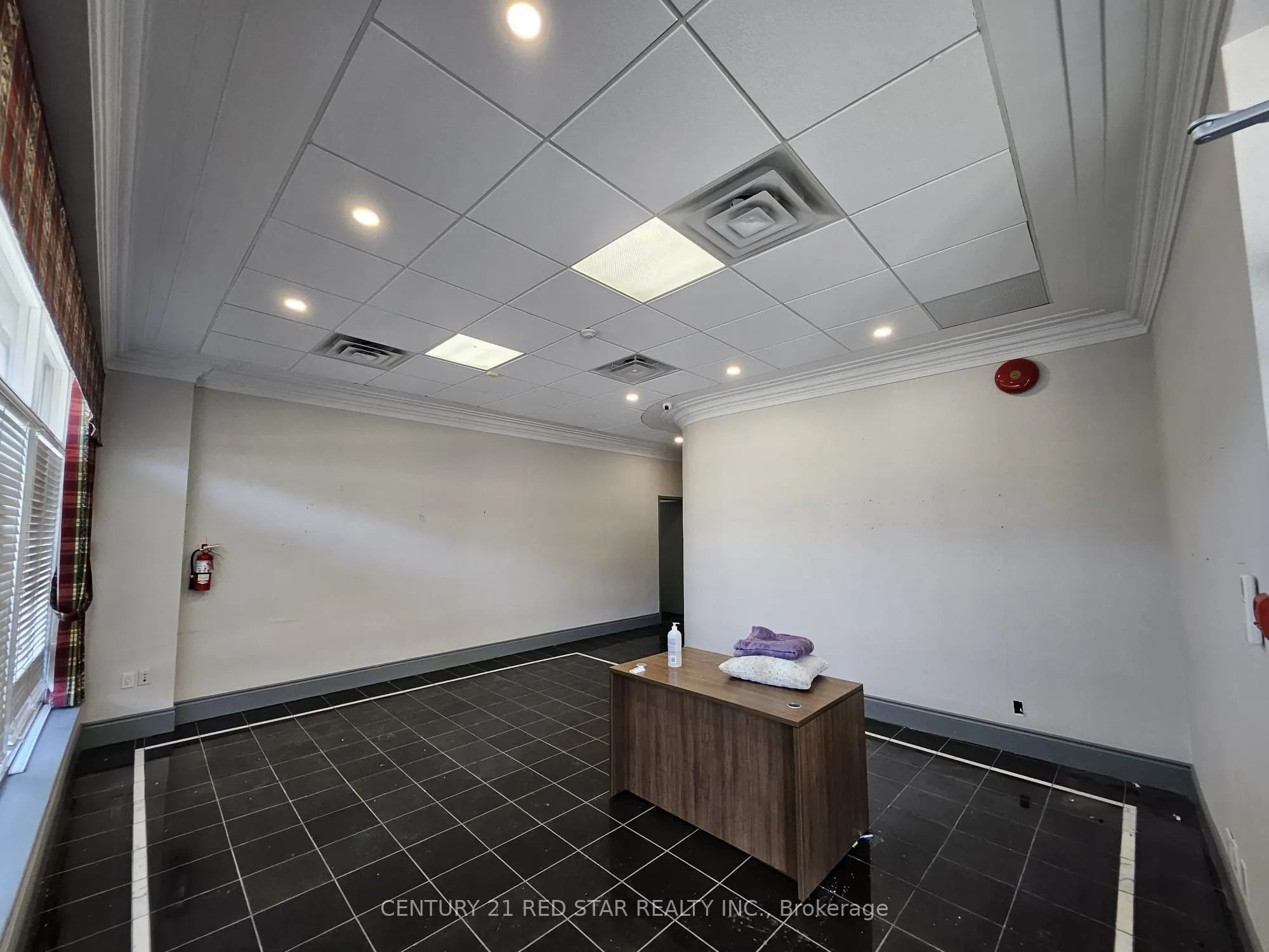 630 Main Street E, #1