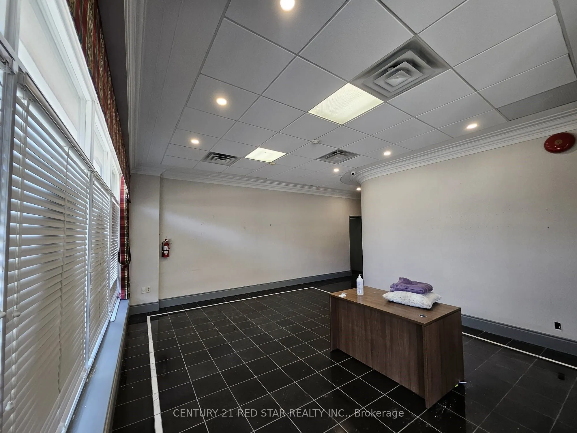 630 Main Street E, #1