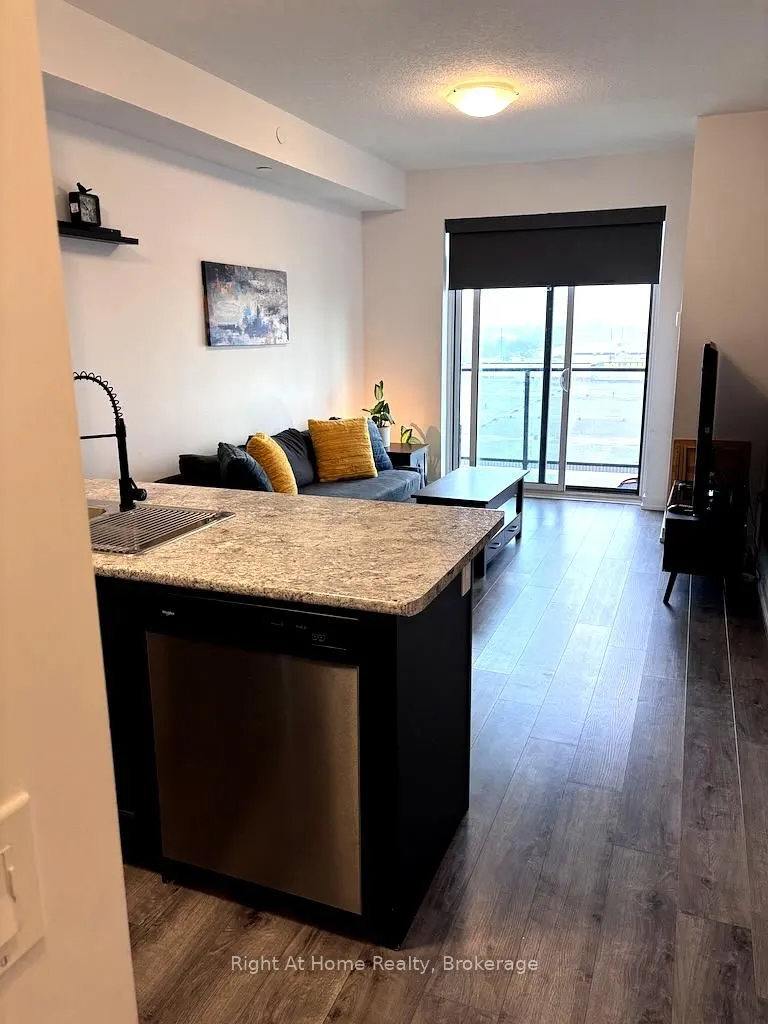5055 Greenlane Road, #416
