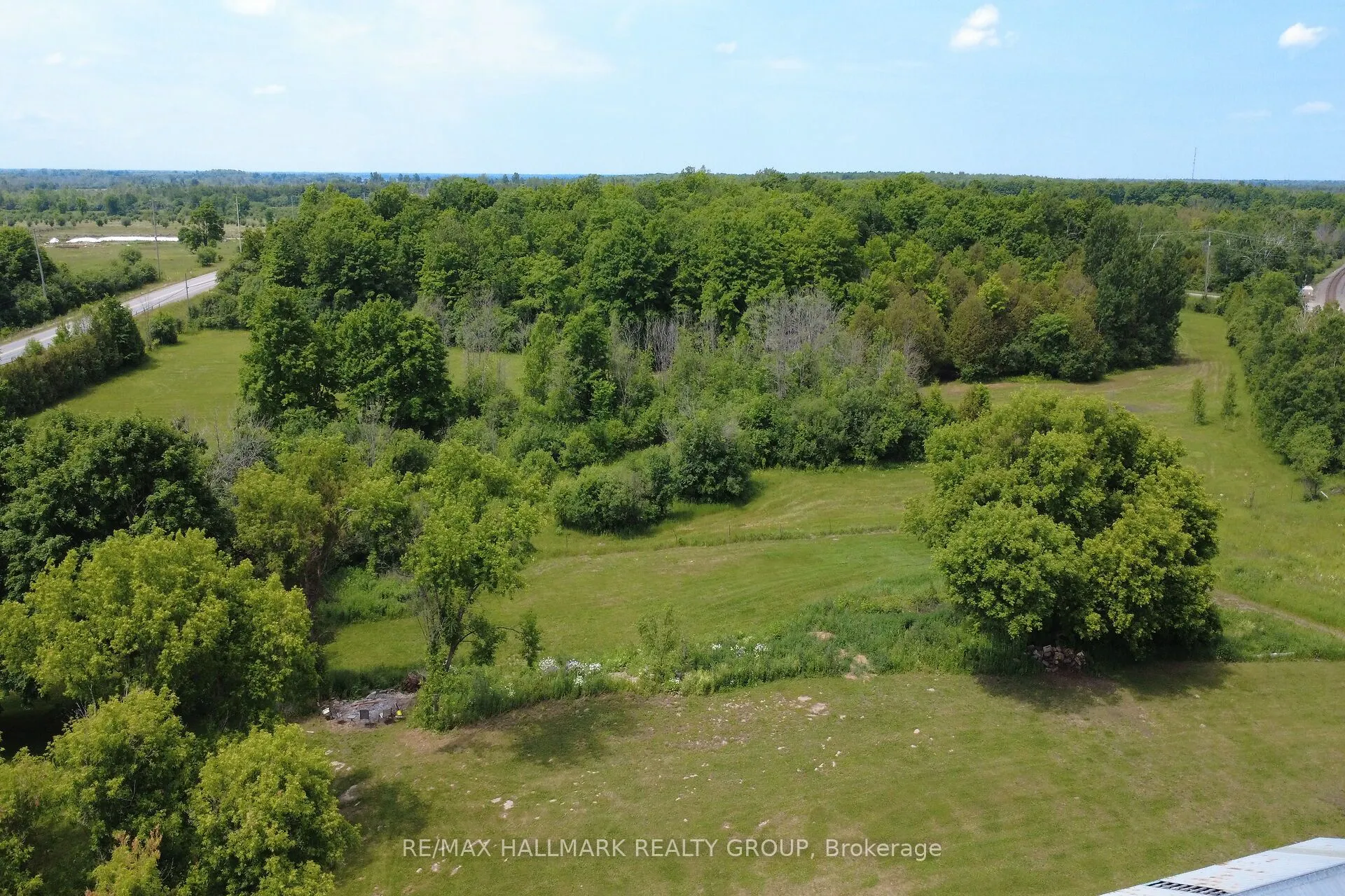 1352 County 43 Road Highway W