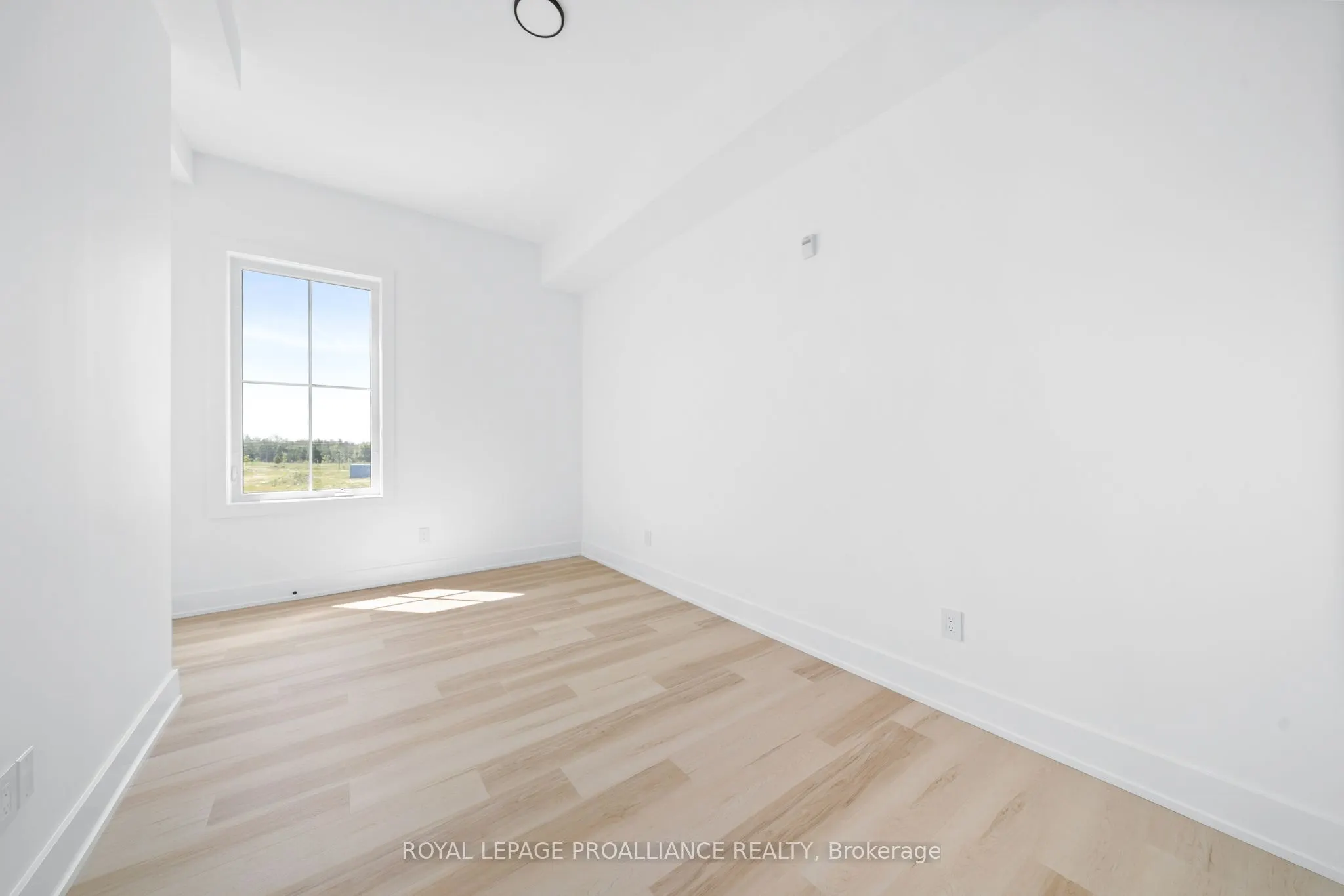 941 Charles Wilson Parkway, #201