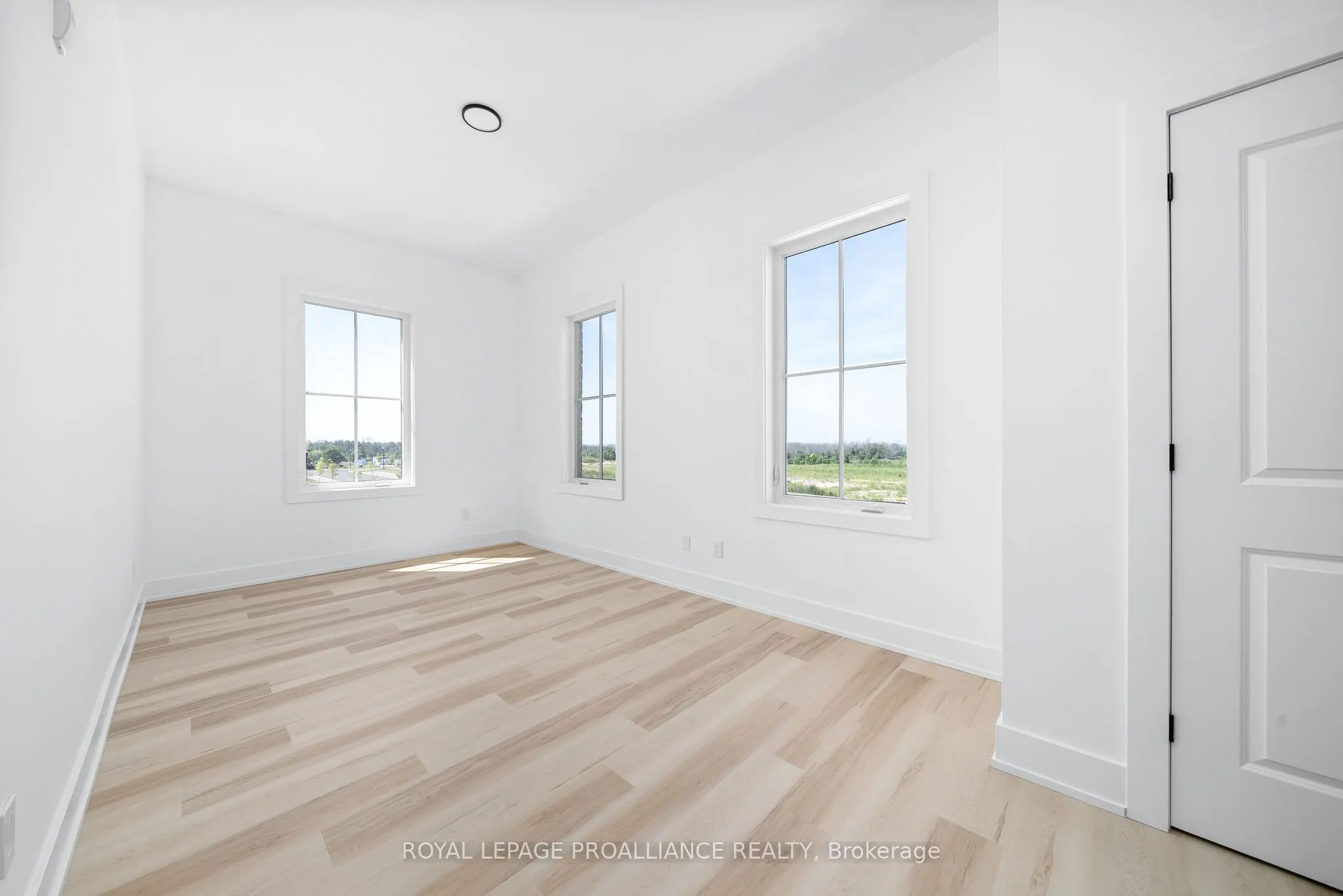 941 Charles Wilson Parkway, #201