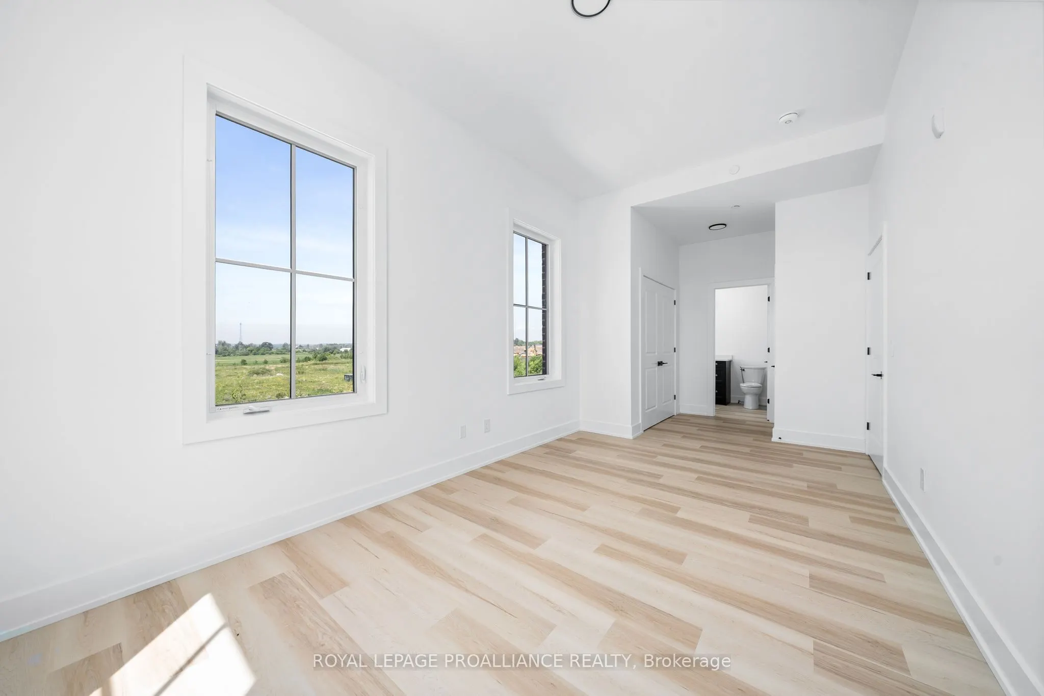 941 Charles Wilson Parkway, #201