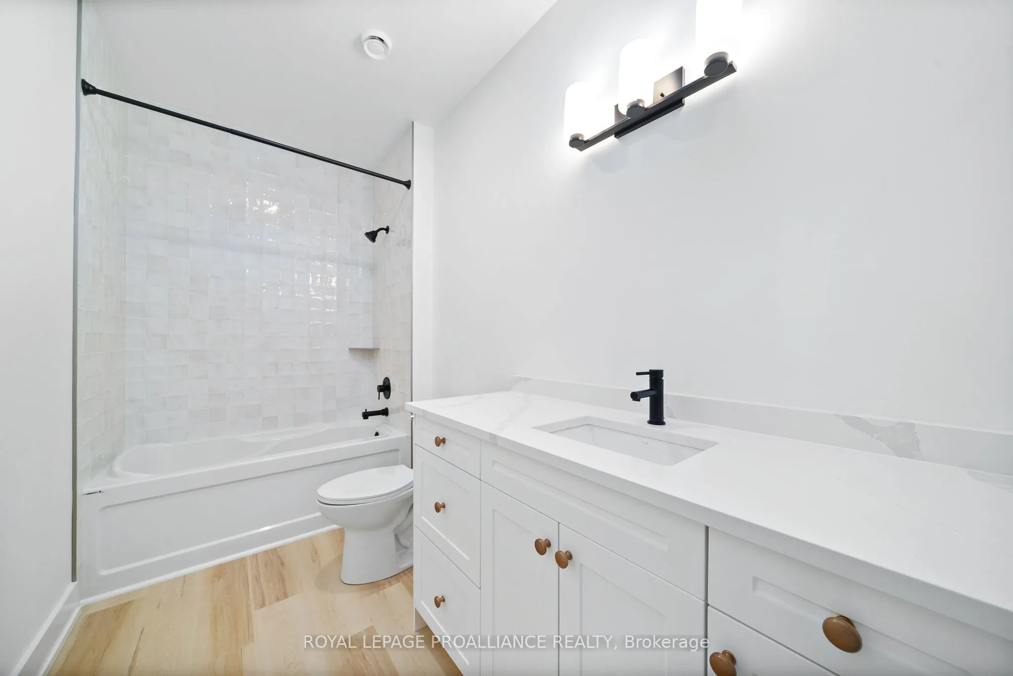 941 Charles Wilson Parkway, #202