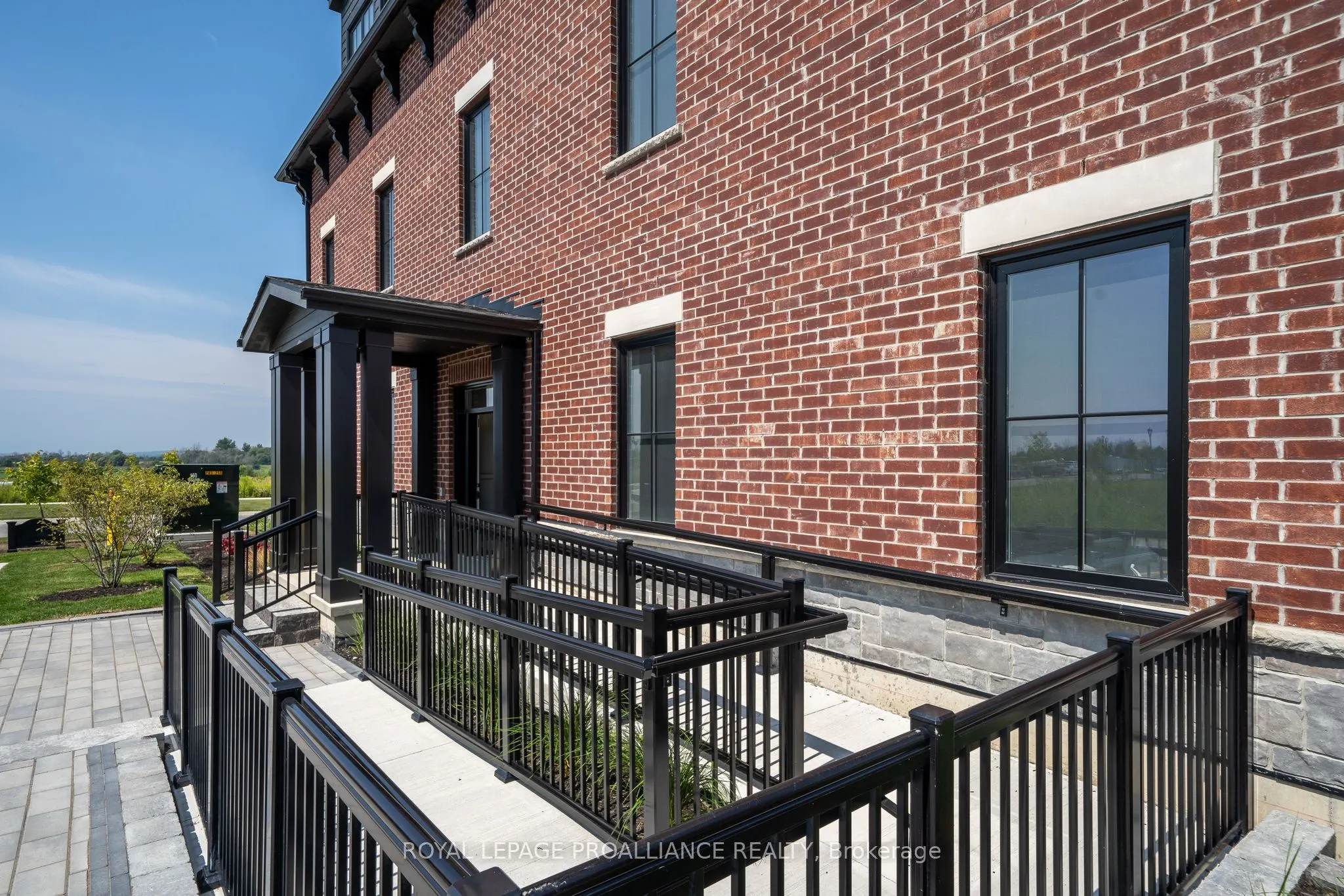 941 Charles Wilson Parkway, #202