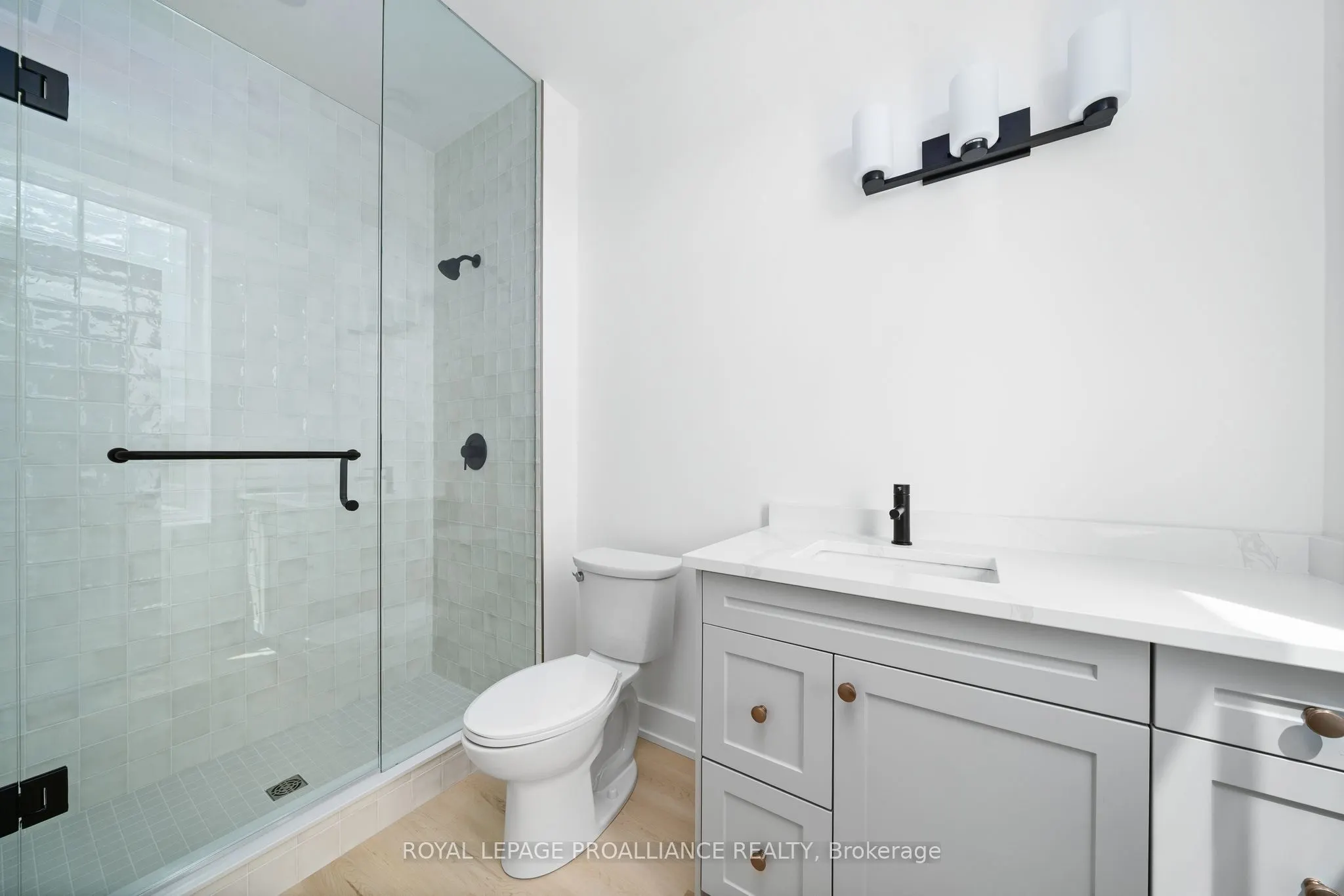 941 Charles Wilson Parkway, #202