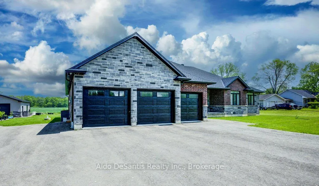 1211 Woodburn Road