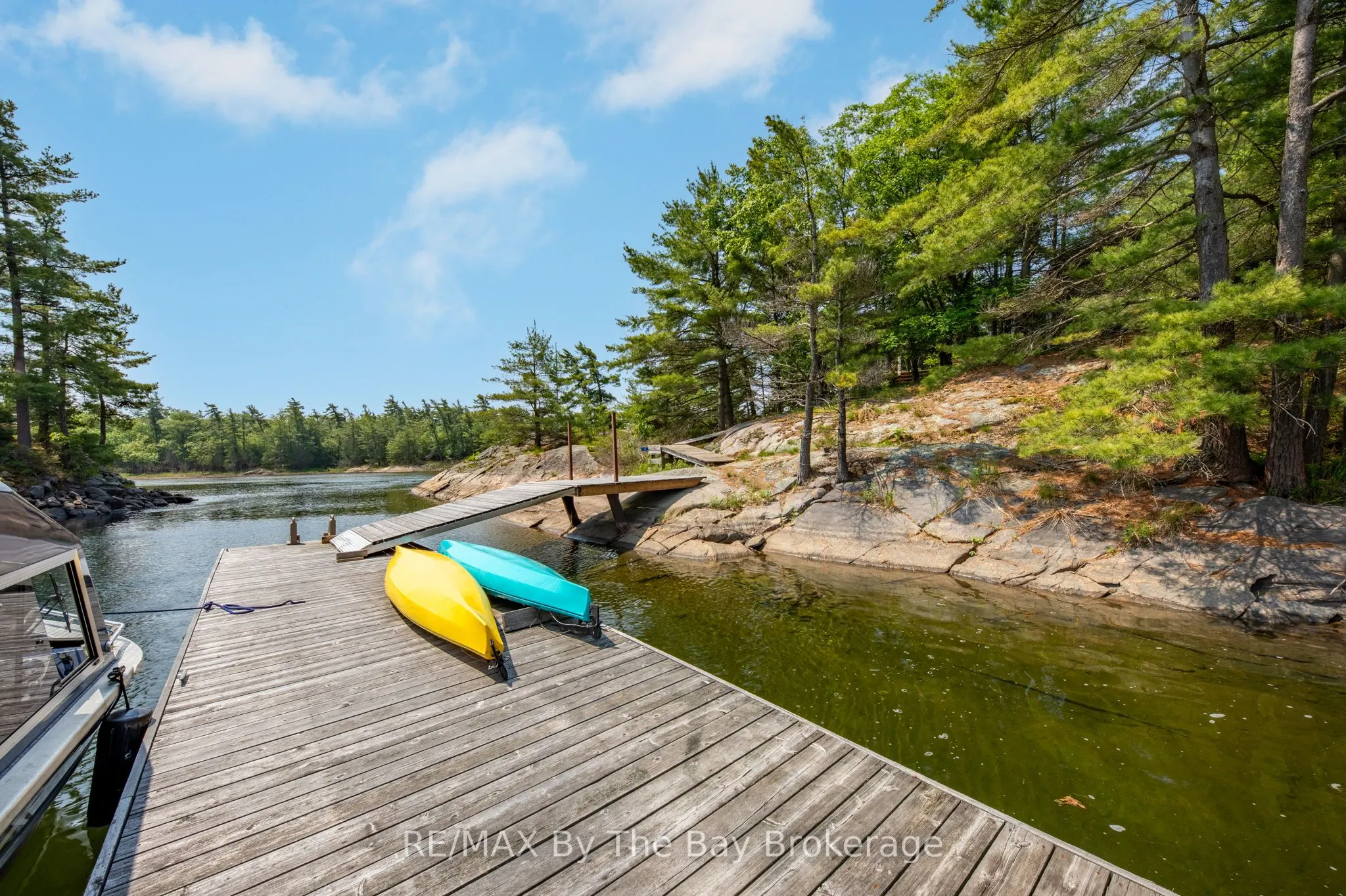 12 Is 3900 Georgian Bay