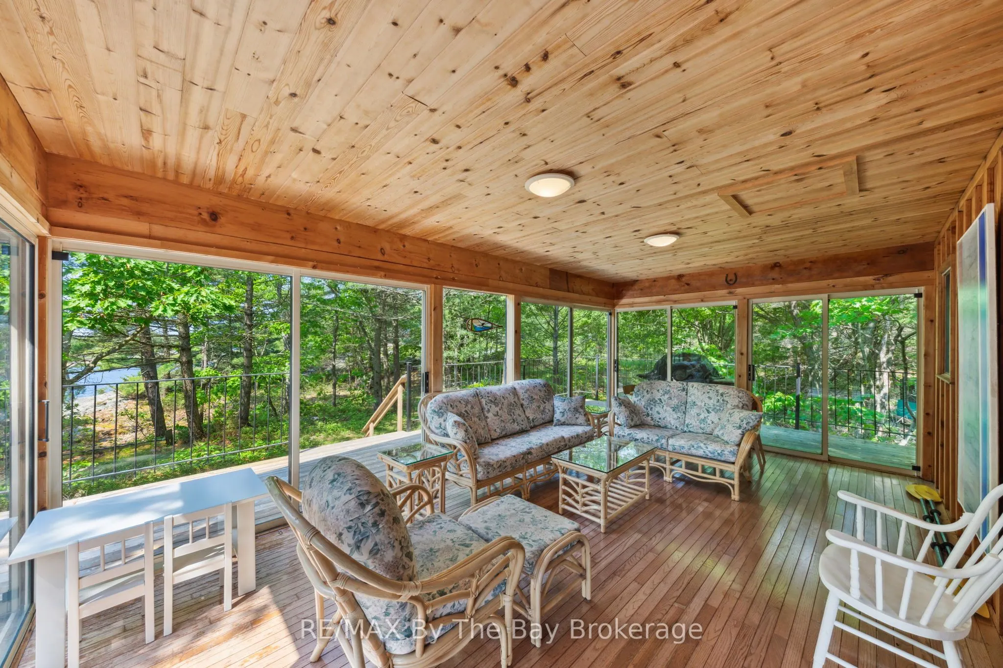 12 Is 3900 Georgian Bay