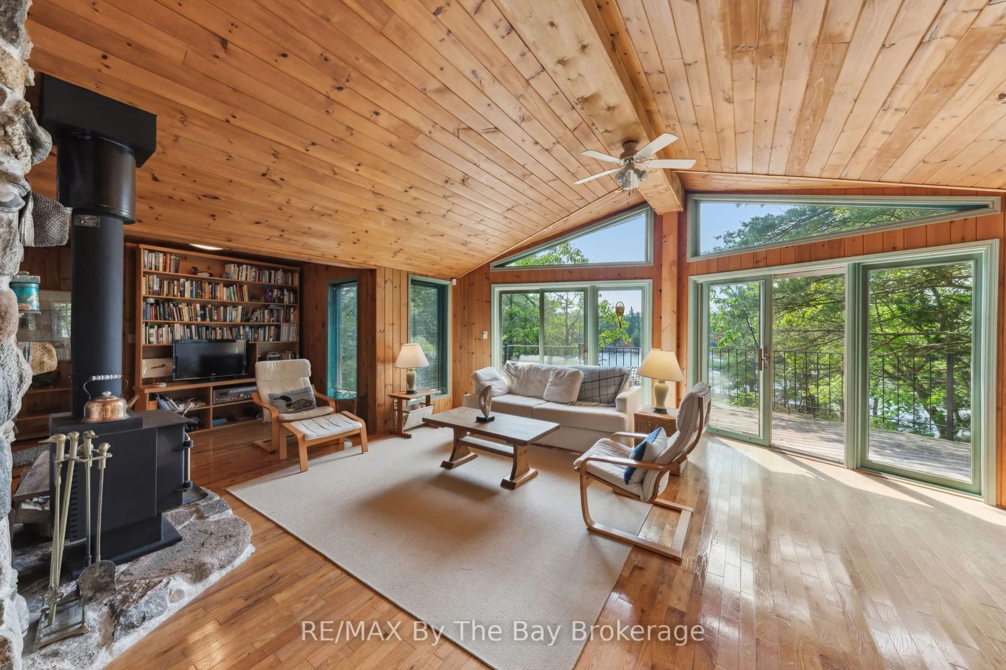12 Is 3900 Georgian Bay