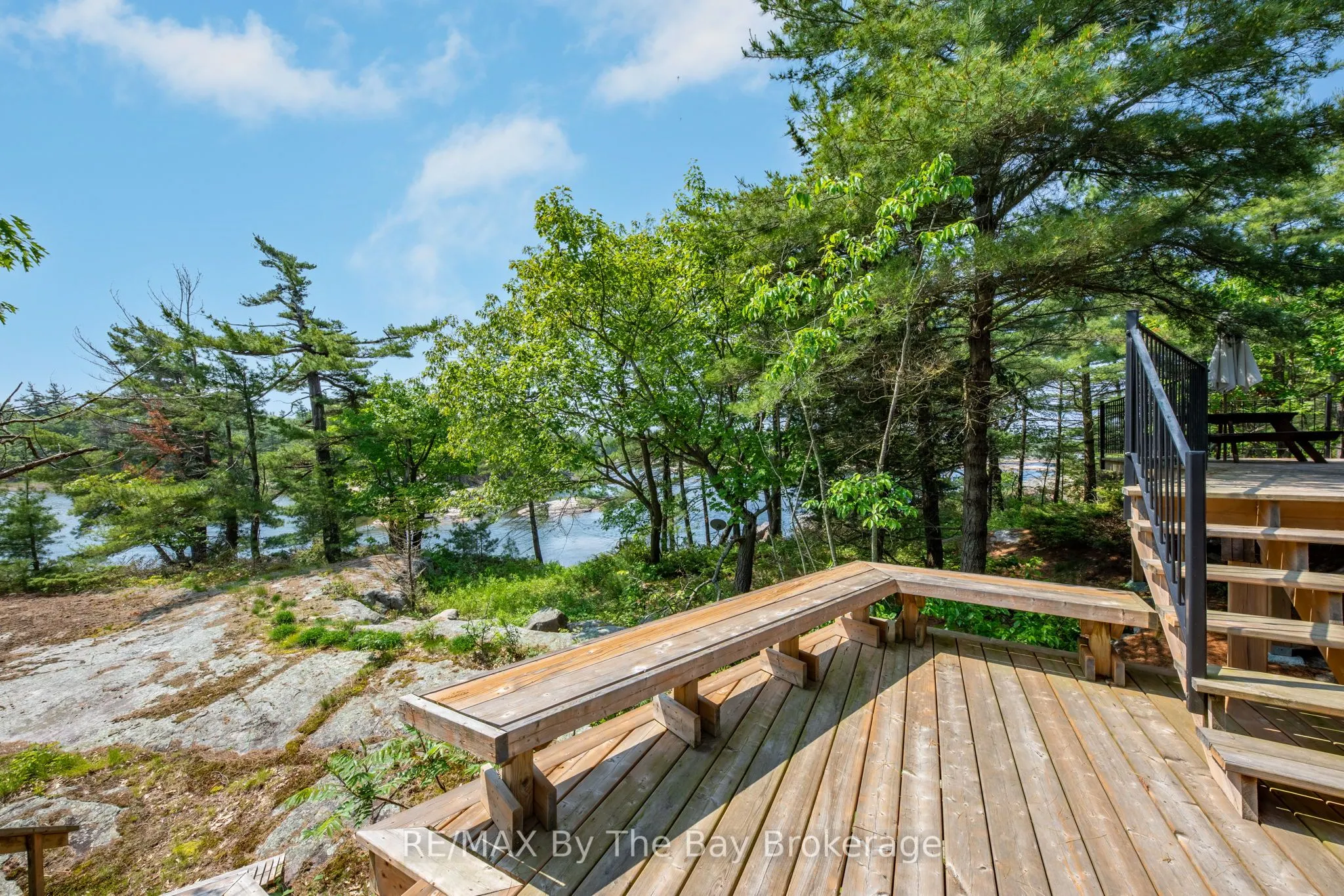 12 Is 3900 Georgian Bay