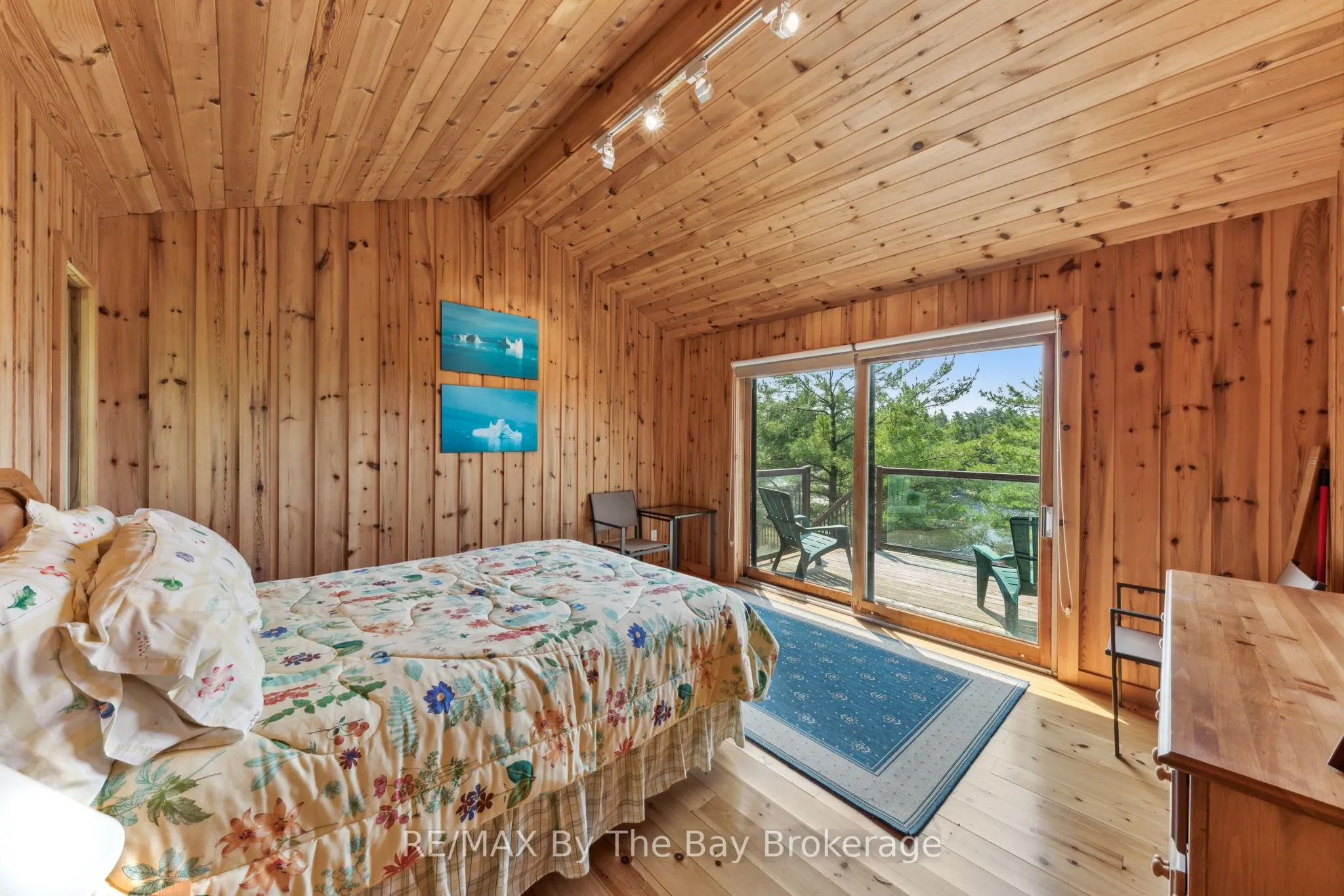 12 Is 3900 Georgian Bay