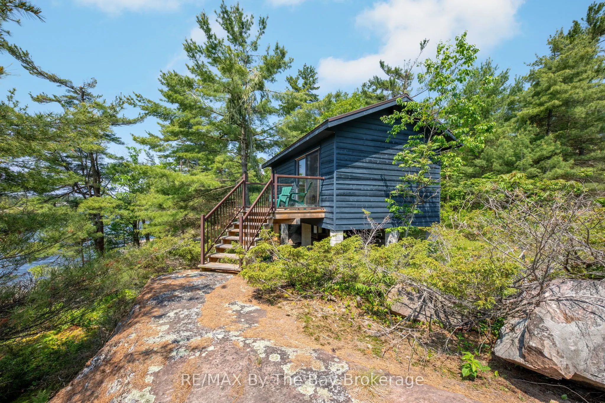 12 Is 3900 Georgian Bay