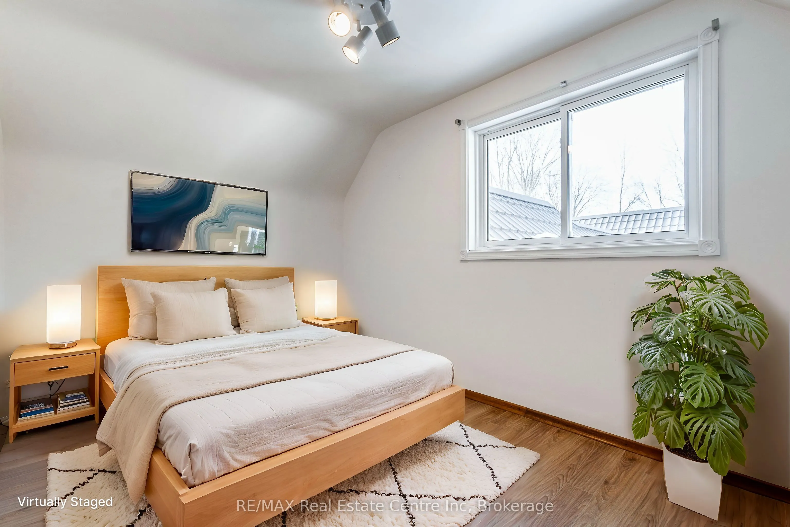 5539 Wellington Road 86