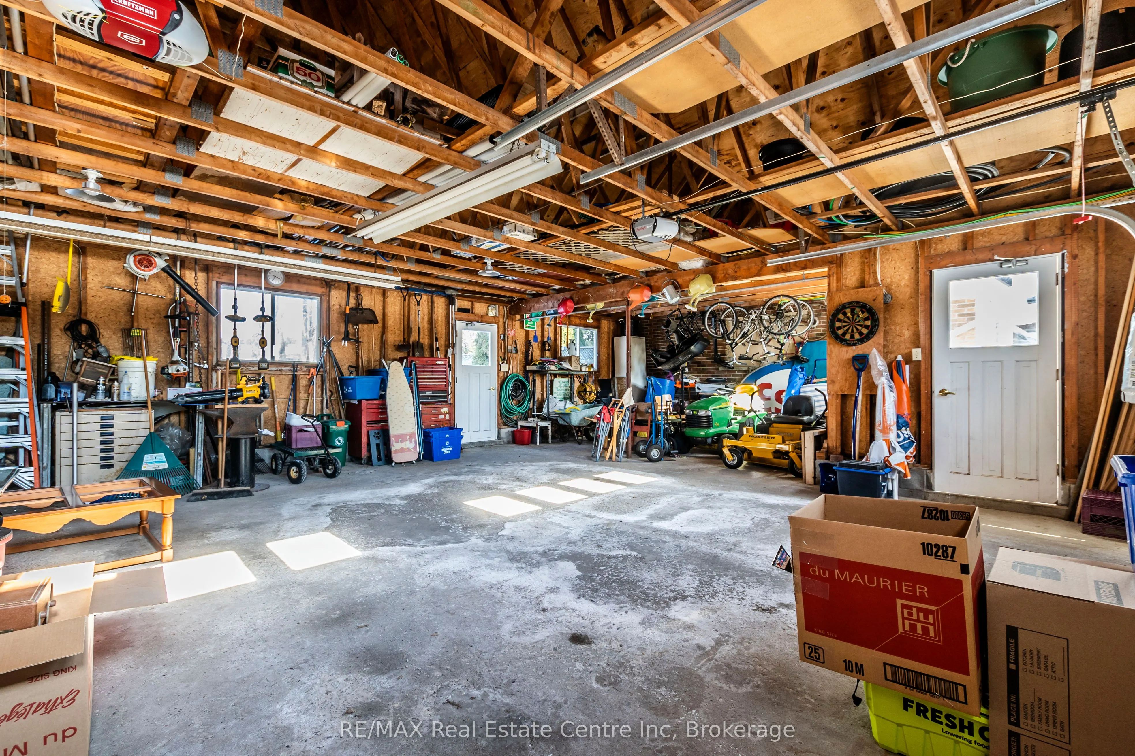 5539 Wellington Road 86