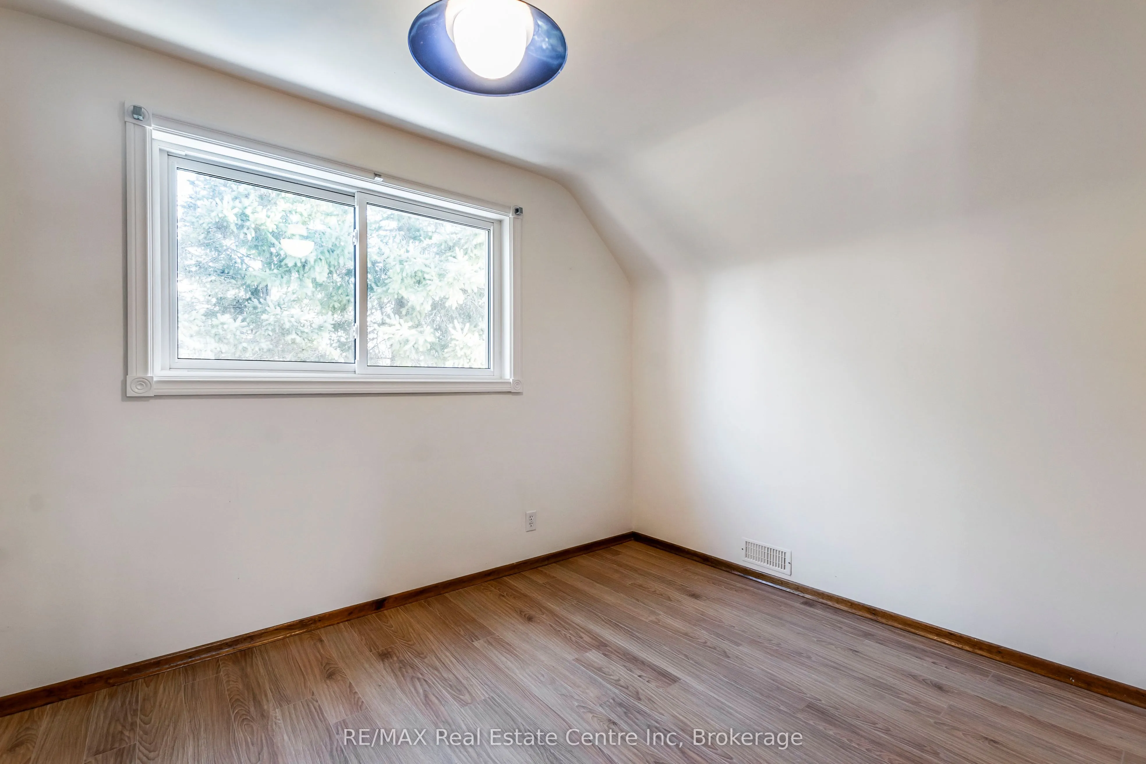 5539 Wellington Road 86
