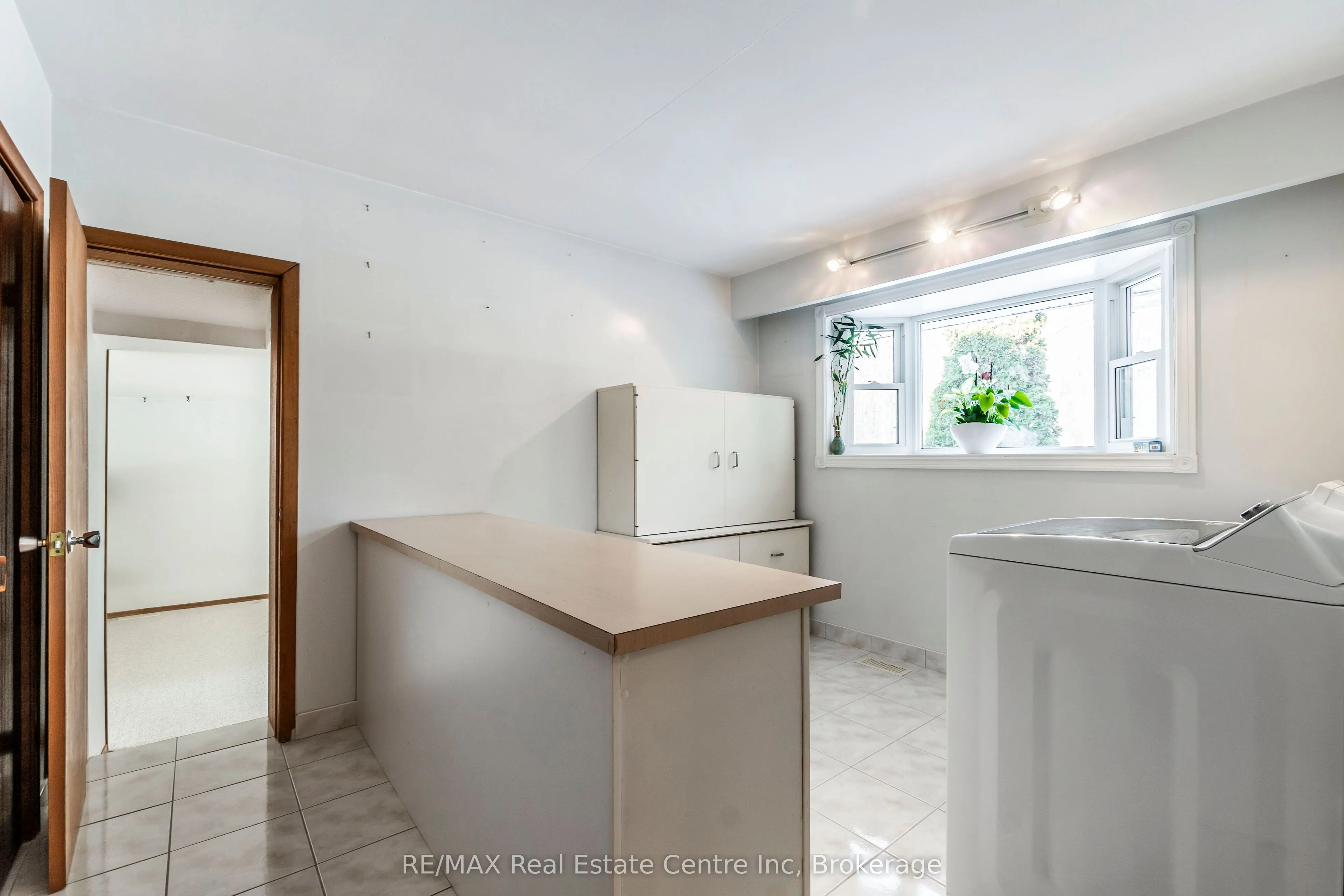 5539 Wellington Road 86