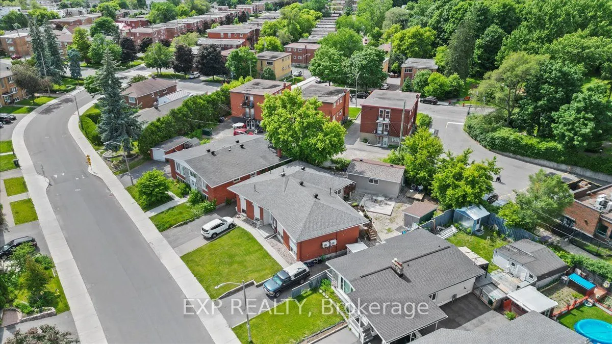 215 Lavergne Street