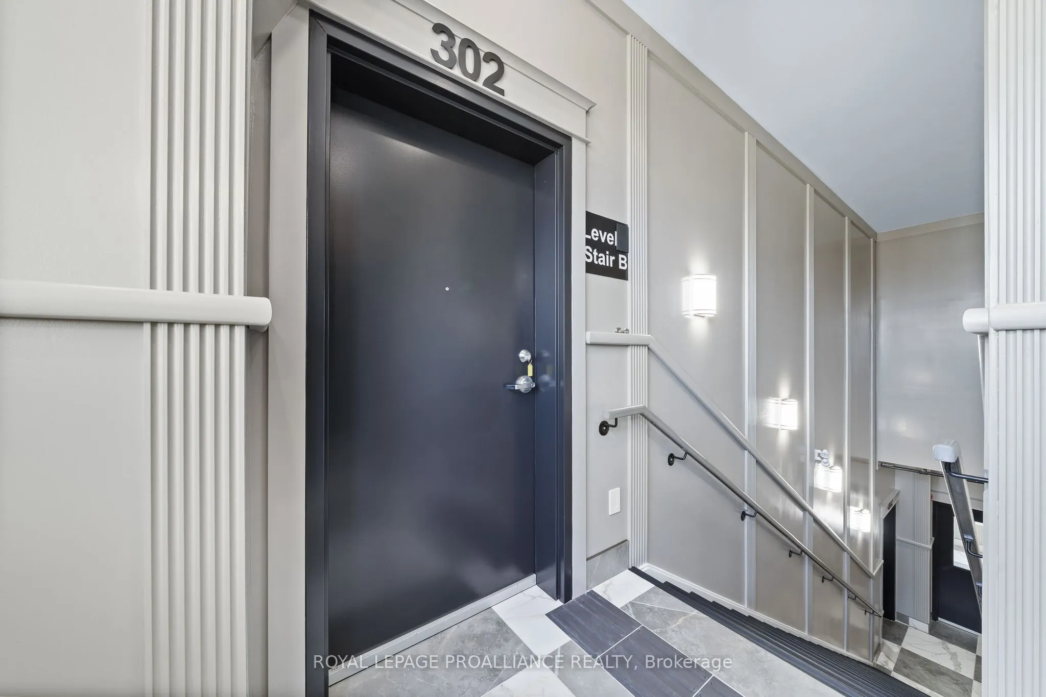 941 Charles Wilson Parkway, #302