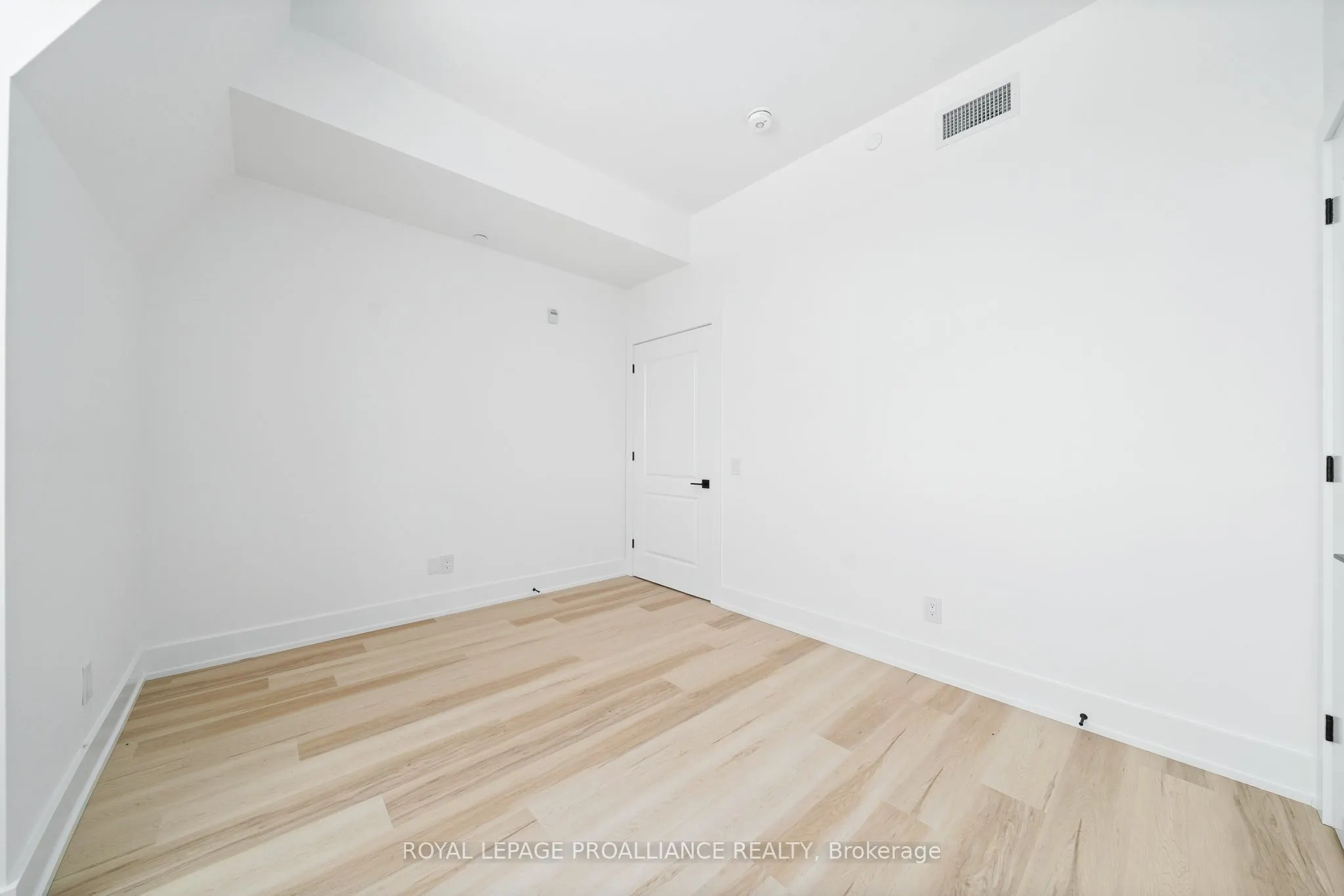 941 Charles Wilson Parkway, #302