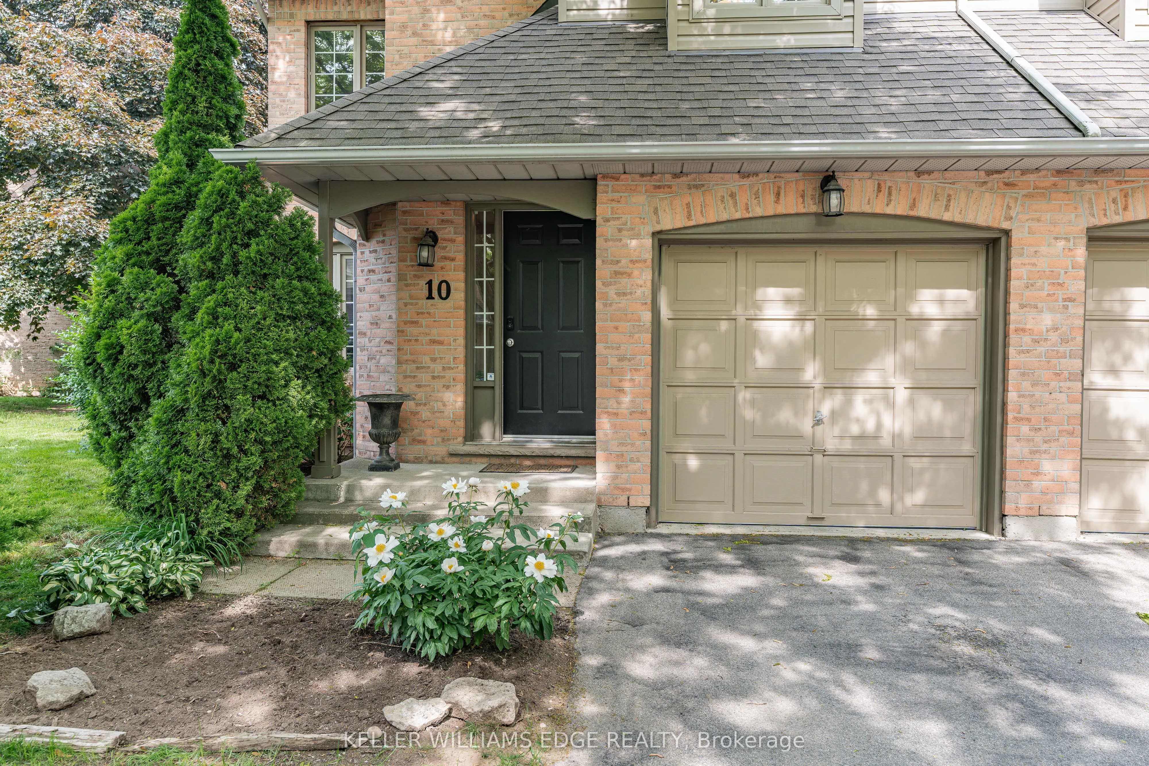 320 Hamilton Drive, #10