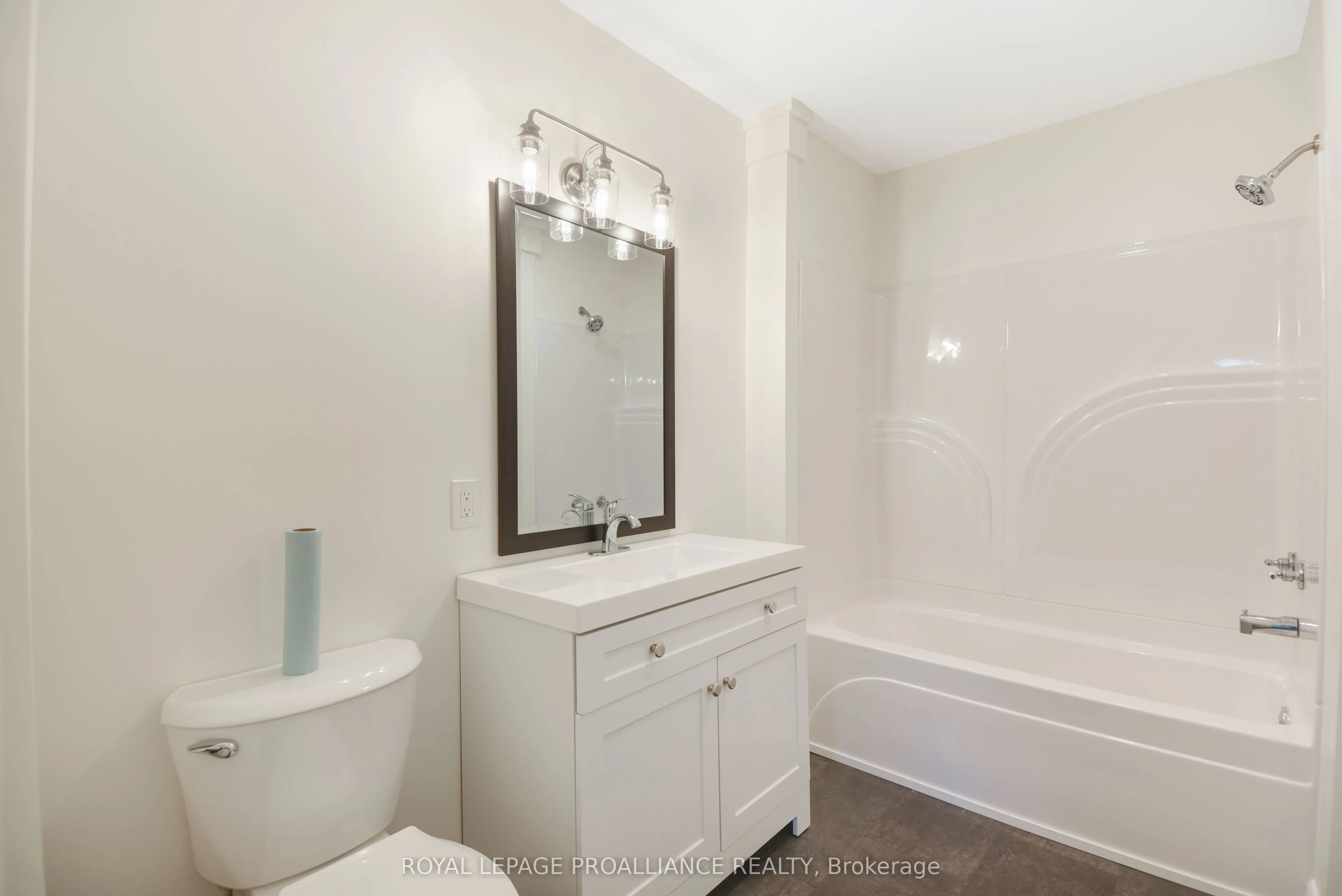 11 Broadway Avenue