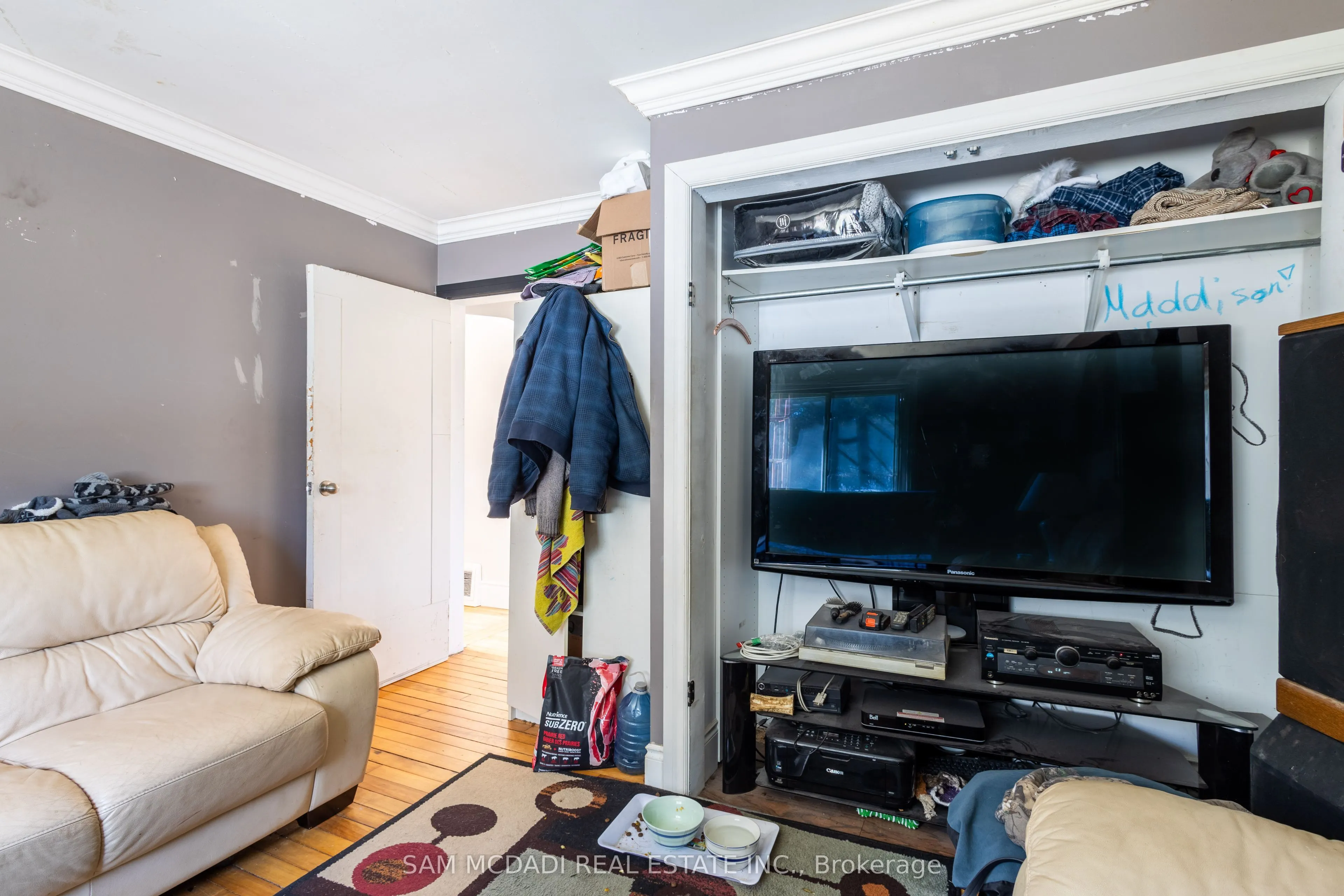 867 Jerseyville Road W