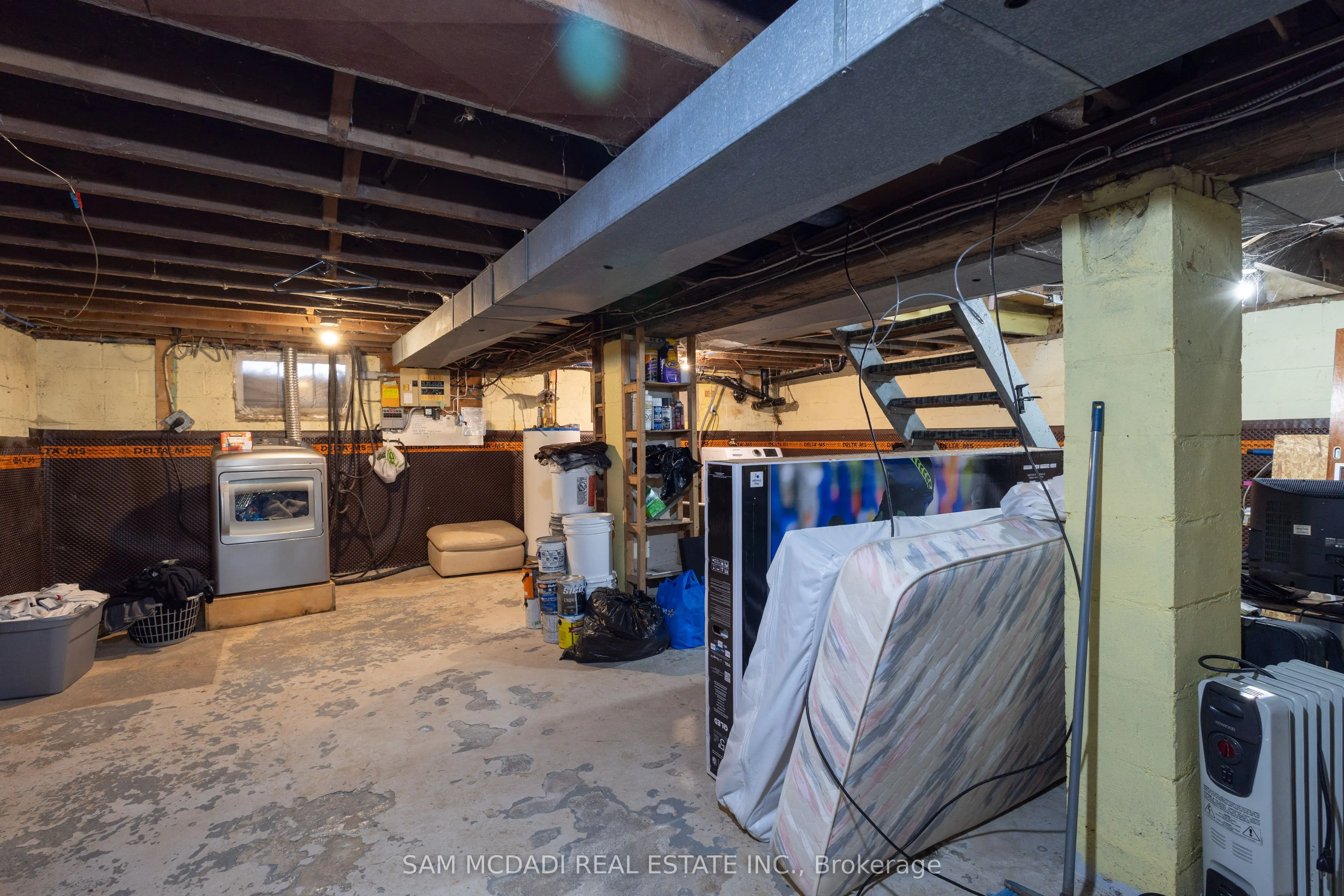 867 Jerseyville Road W