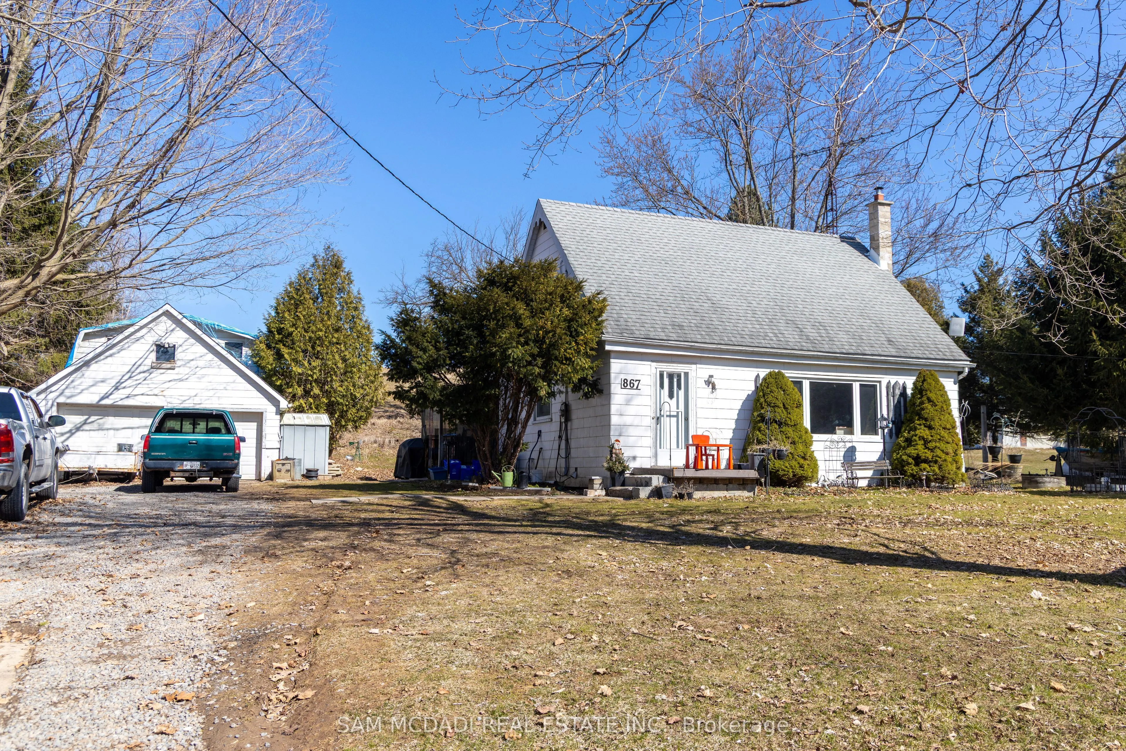 867 Jerseyville Road W