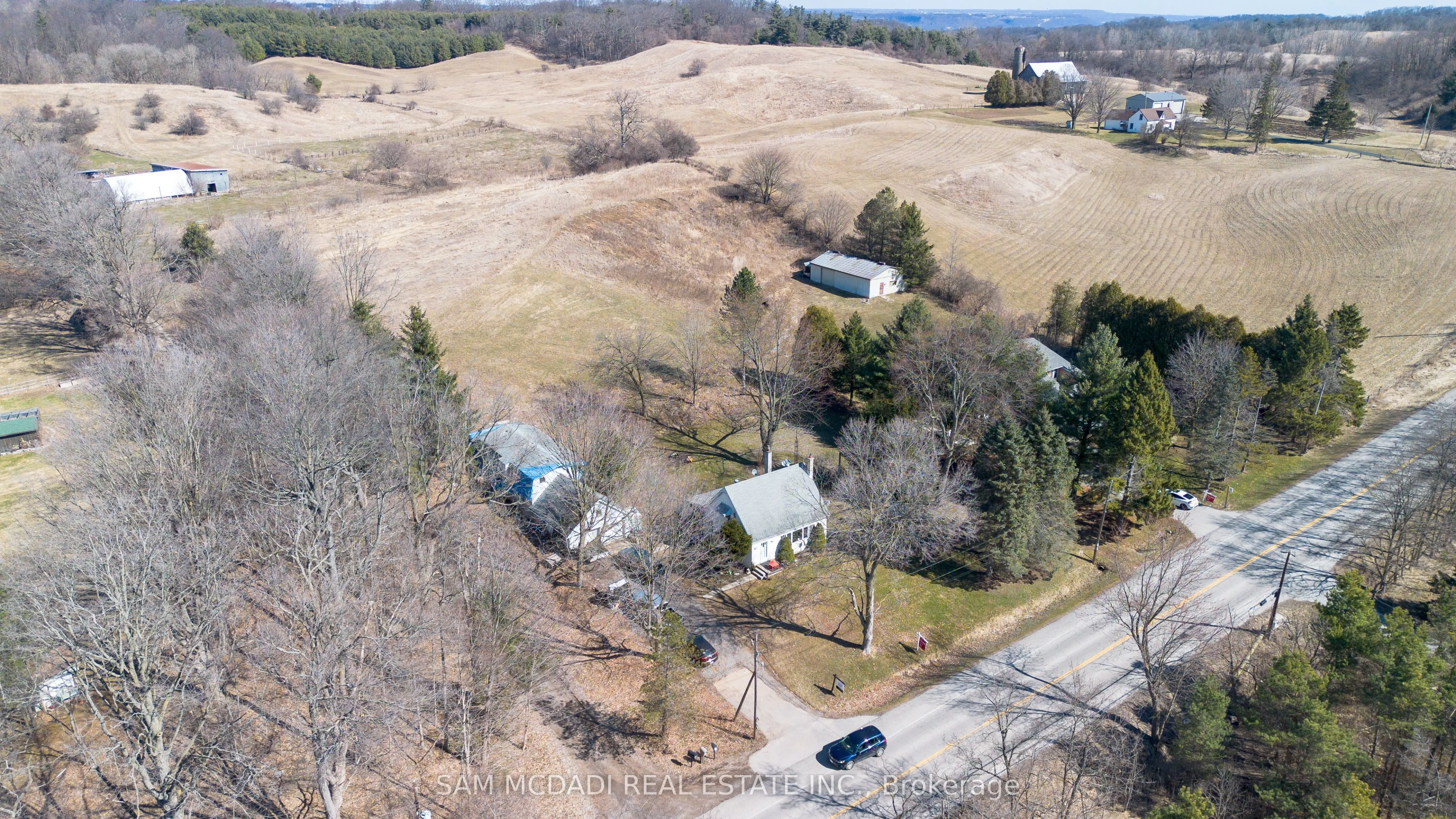 867 Jerseyville Road W
