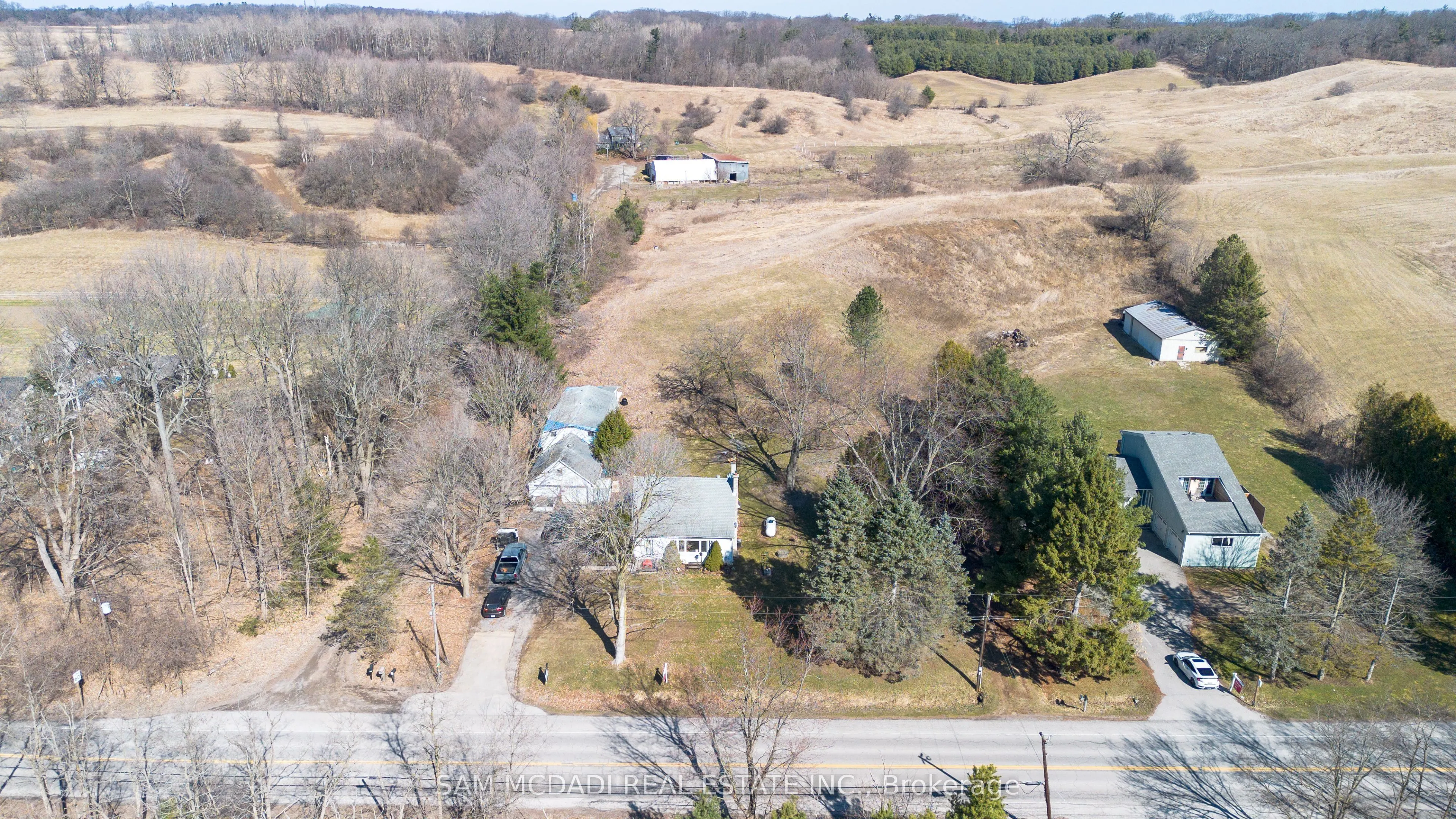 867 Jerseyville Road W