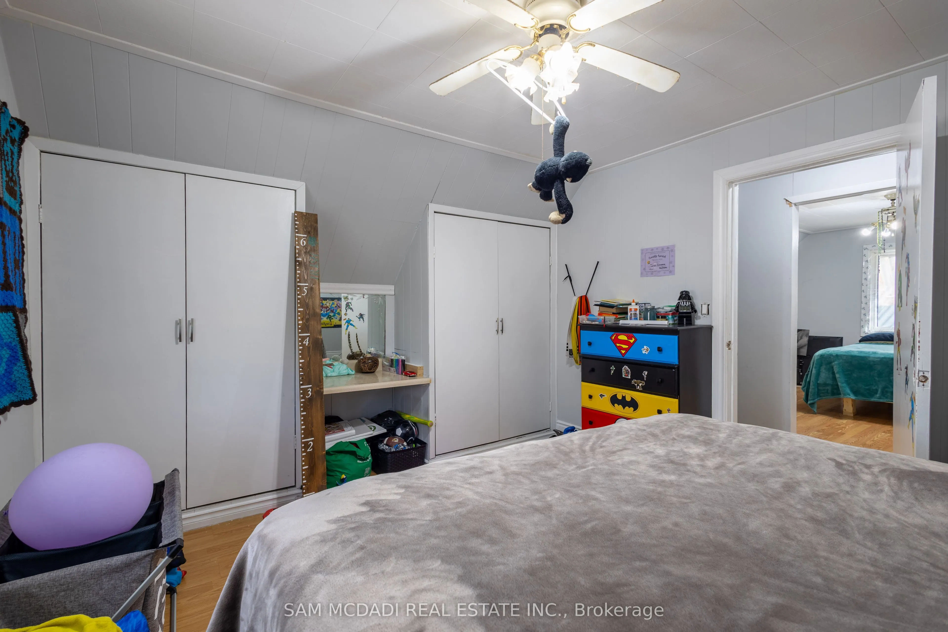 867 Jerseyville Road W